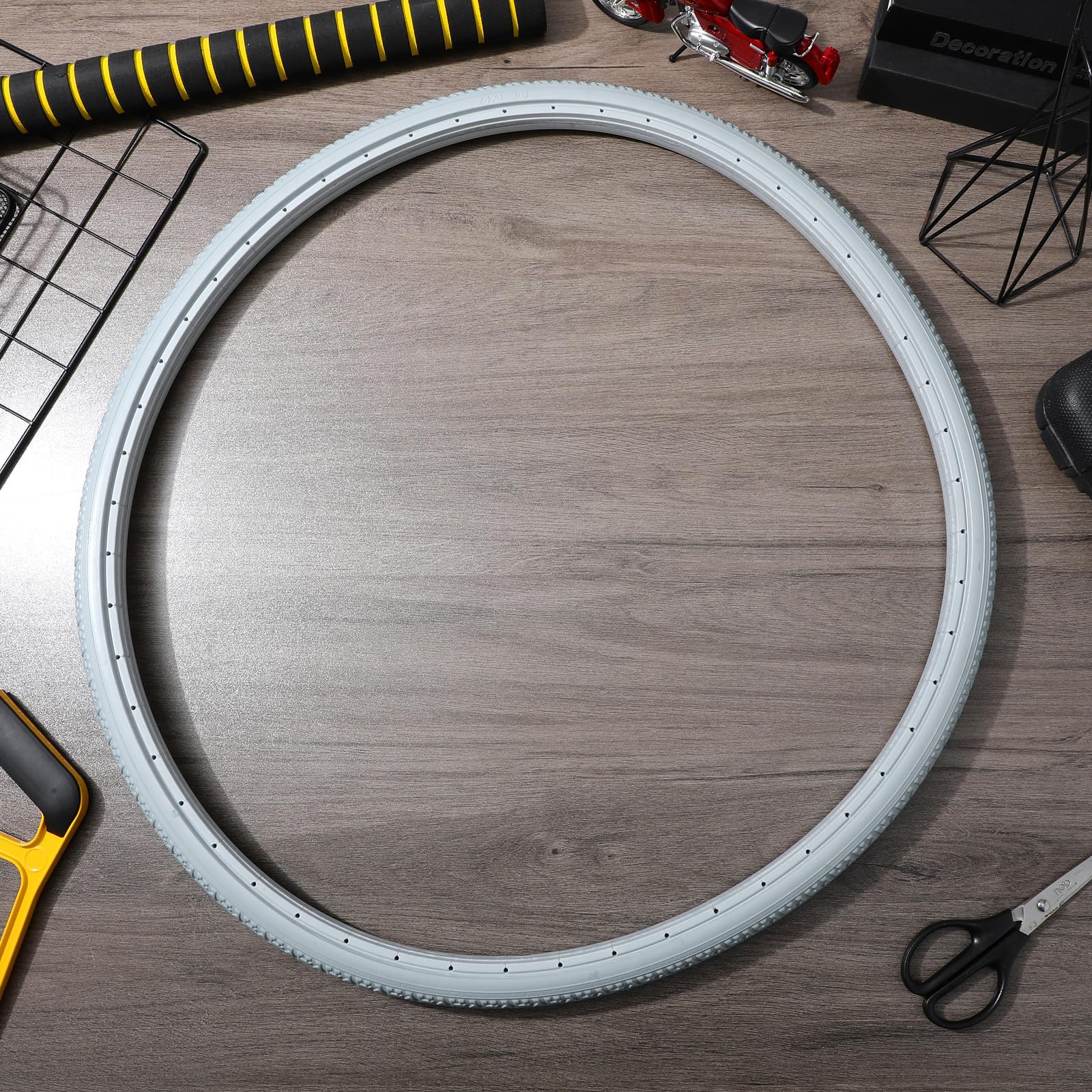 Rollstuhl Ersatzreifen 24 Zoll Pu Schaum Vollgummi, Elastisch, Luftlos | Pannensicheres Vollgummi, 550mm Felgenaußendurchmesser, Schlitzbreite 20 bis 23mm, Vorn oder Hinten