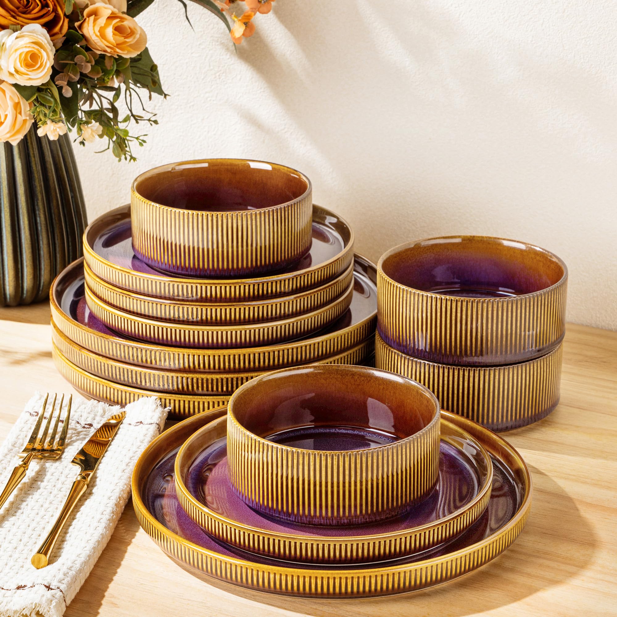 TheTerra Ceramic Dinnerware Set for 4, 12-Piece Plates and Bowls Set