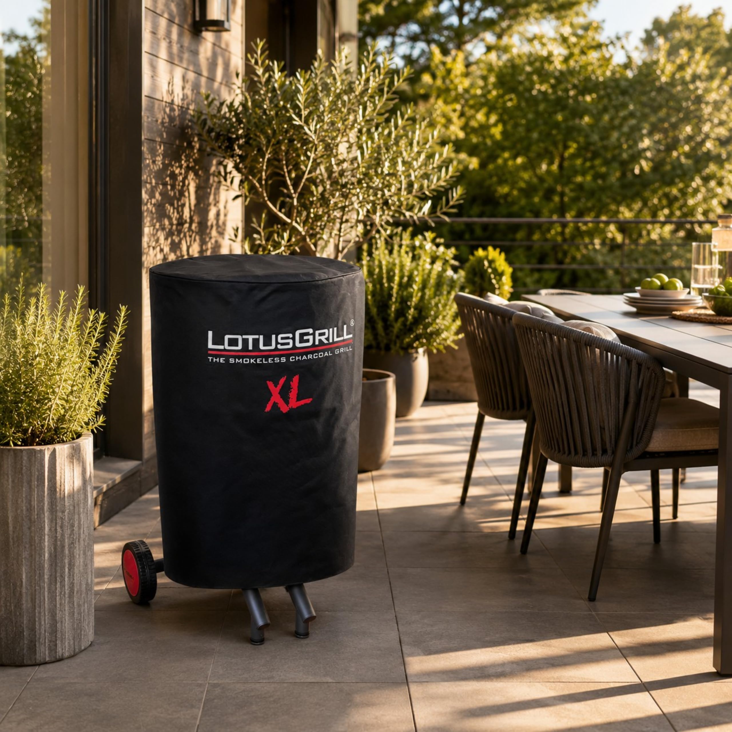 LotusGrill XL G435 pokrowiec na grilla – odporny na warunki atmosferyczne pokrowiec na grilla ze ściągaczem, oddychający i odporny na promieniowanie UV, ochrona przed deszczem, śniegiem, mrozem