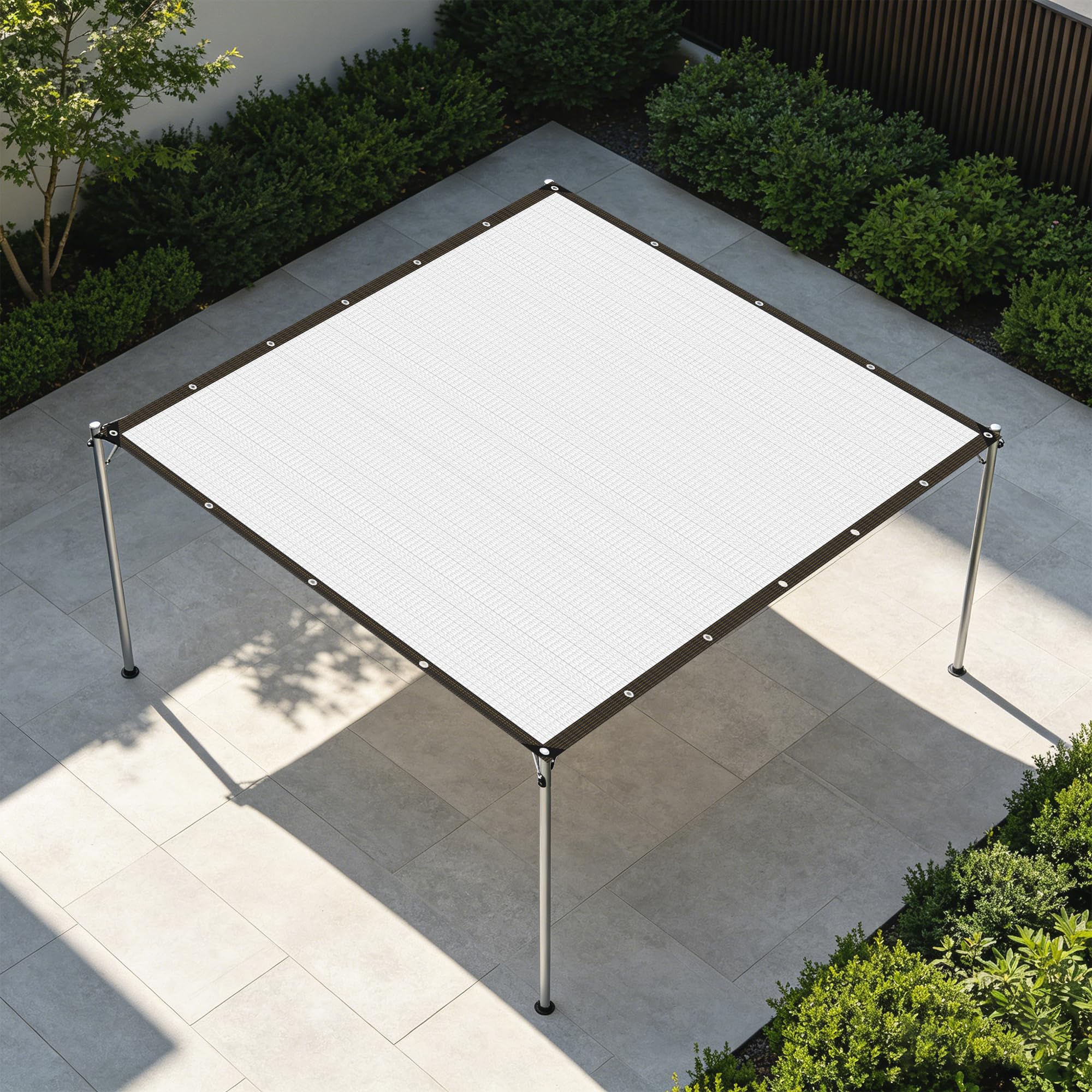 Siatka Cieniująca Z Folii Aluminiowej 90 x 580 cm Ochrona Przed Promieniowaniem UV Aluminiowa Siatka Kloszowa Łatwa Instalacja Do Użytku Na Zewnątrz, Patio, Rośliny, Srebro