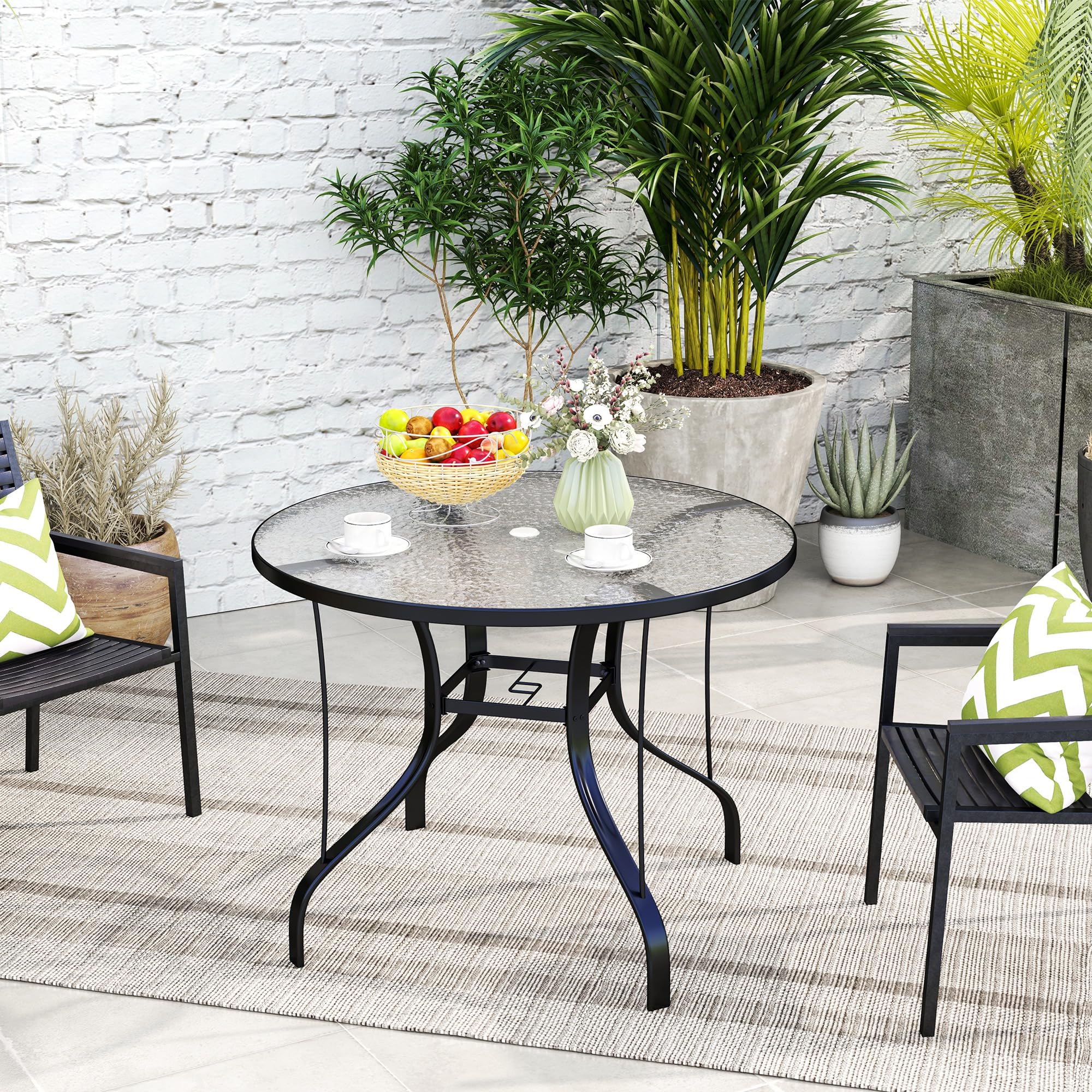 Outsunny Table de Jardin Ronde Ø96.5x71 cm Verre Trempé Métal Noir avec Trou pour Parapluie