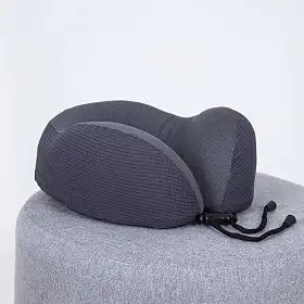 Travesseiro de Viagem - Off Night Cinza - I wanna sleep - Suporte Ergonômico Memory Foam, Compacto, Portátil e Versátil. Ideal para Viagens de Avião, Carro e Ônibus.