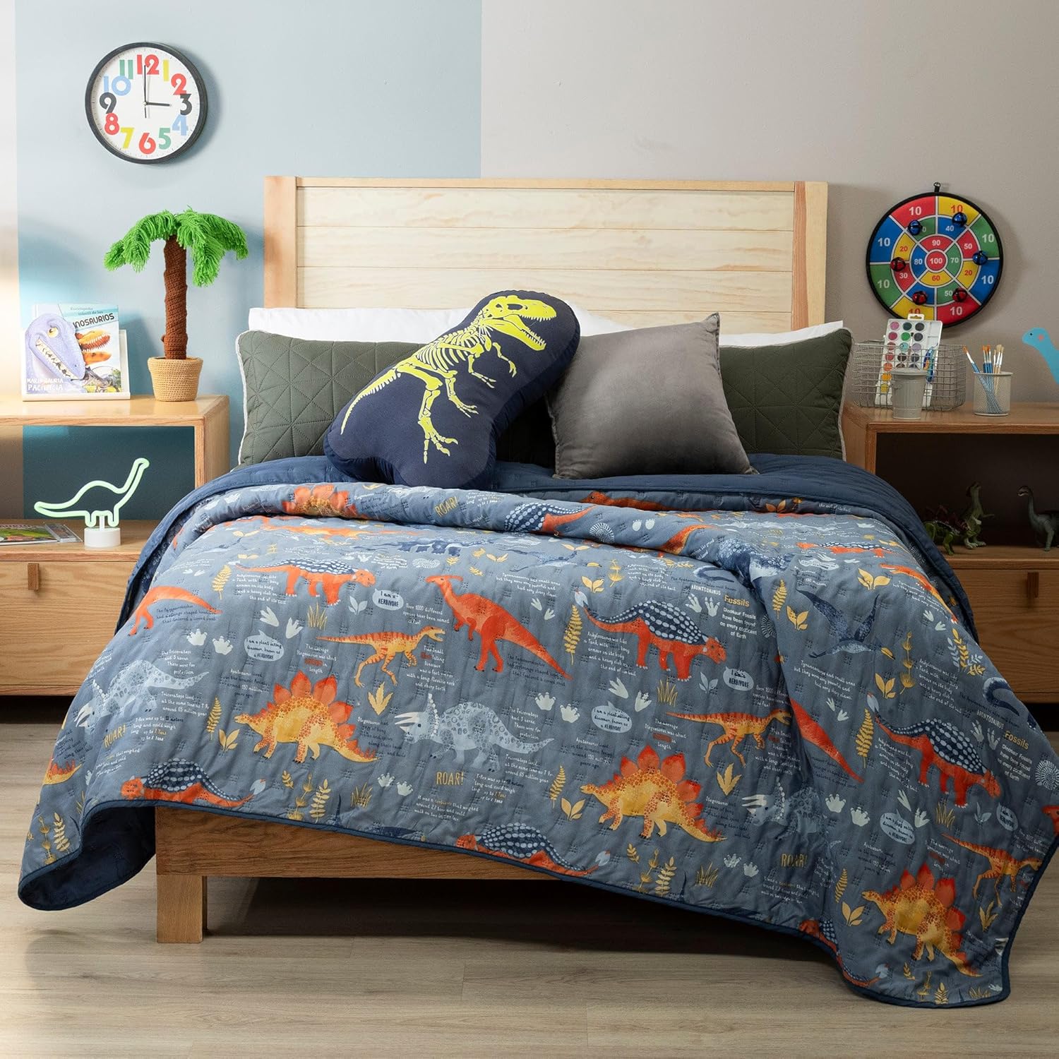 Prehistoric Paradise Jurassic-Themed Bliss Full XL/Queen Size Reversible Comforter