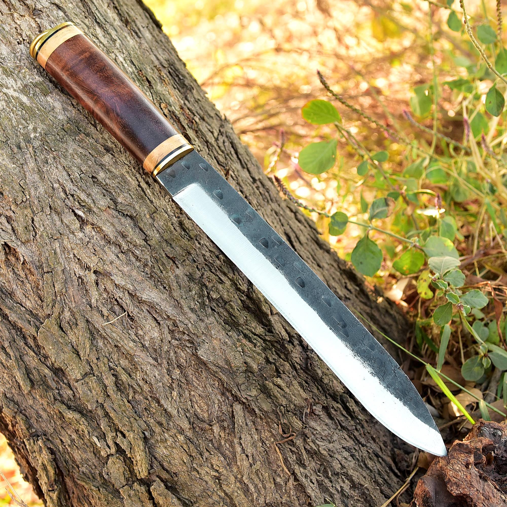 Cuchillo de trabajo medieval celtas vikingos con acabado de latón MAQ1827
