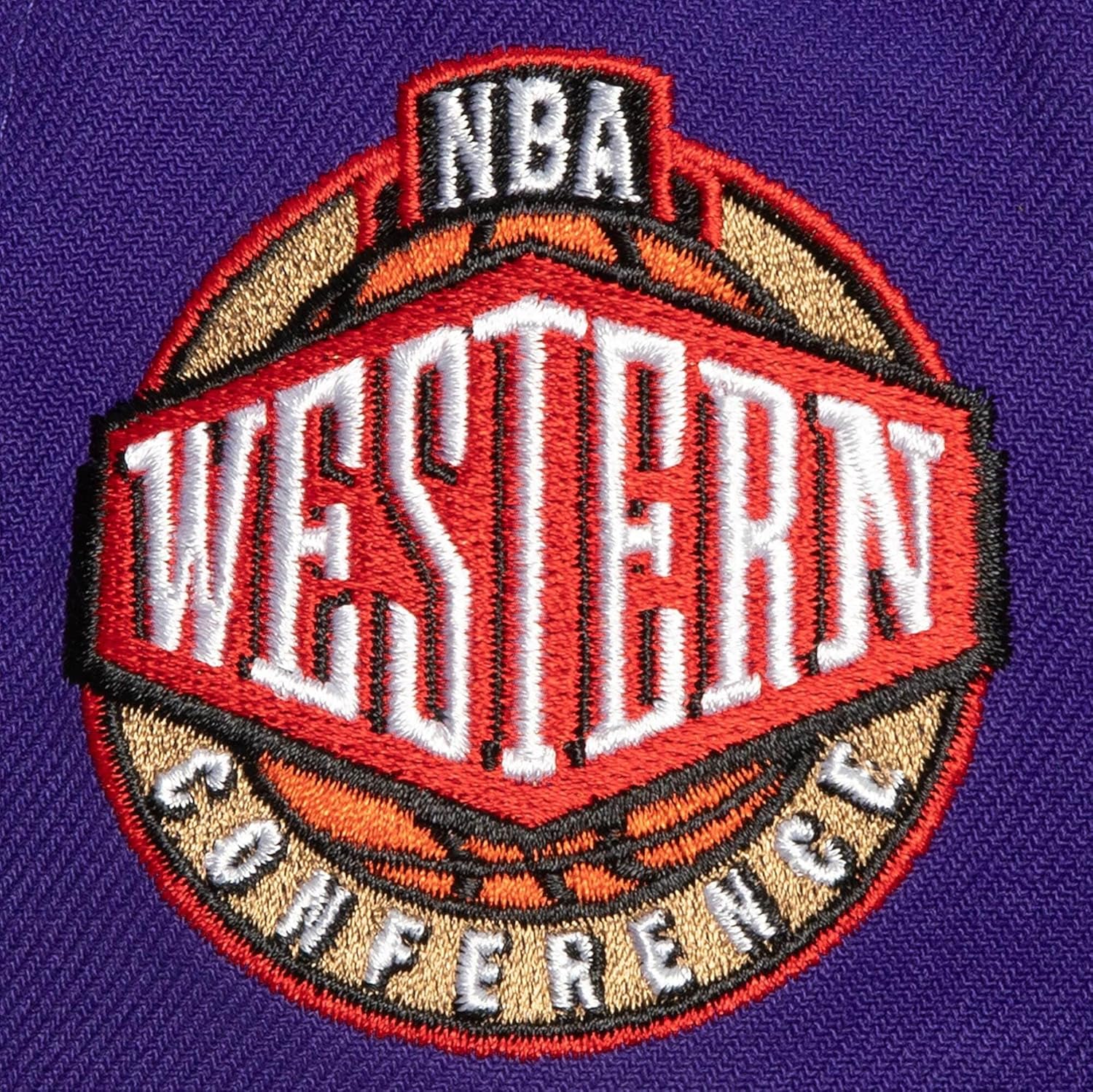 Mitchell & Ness NBA Conference Patch Cap Los Angeles Lakers Snapback - Purple - Image 2