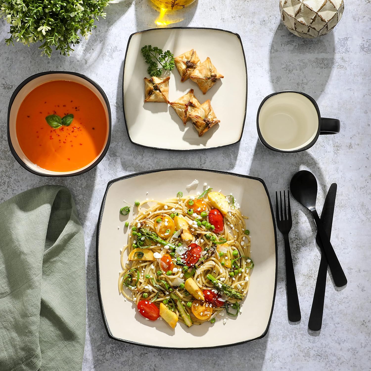 Gibson Soho Lounge Square Reactive Glaze Stoneware Dinnerware Set, Service for 4 (16pc), Sand