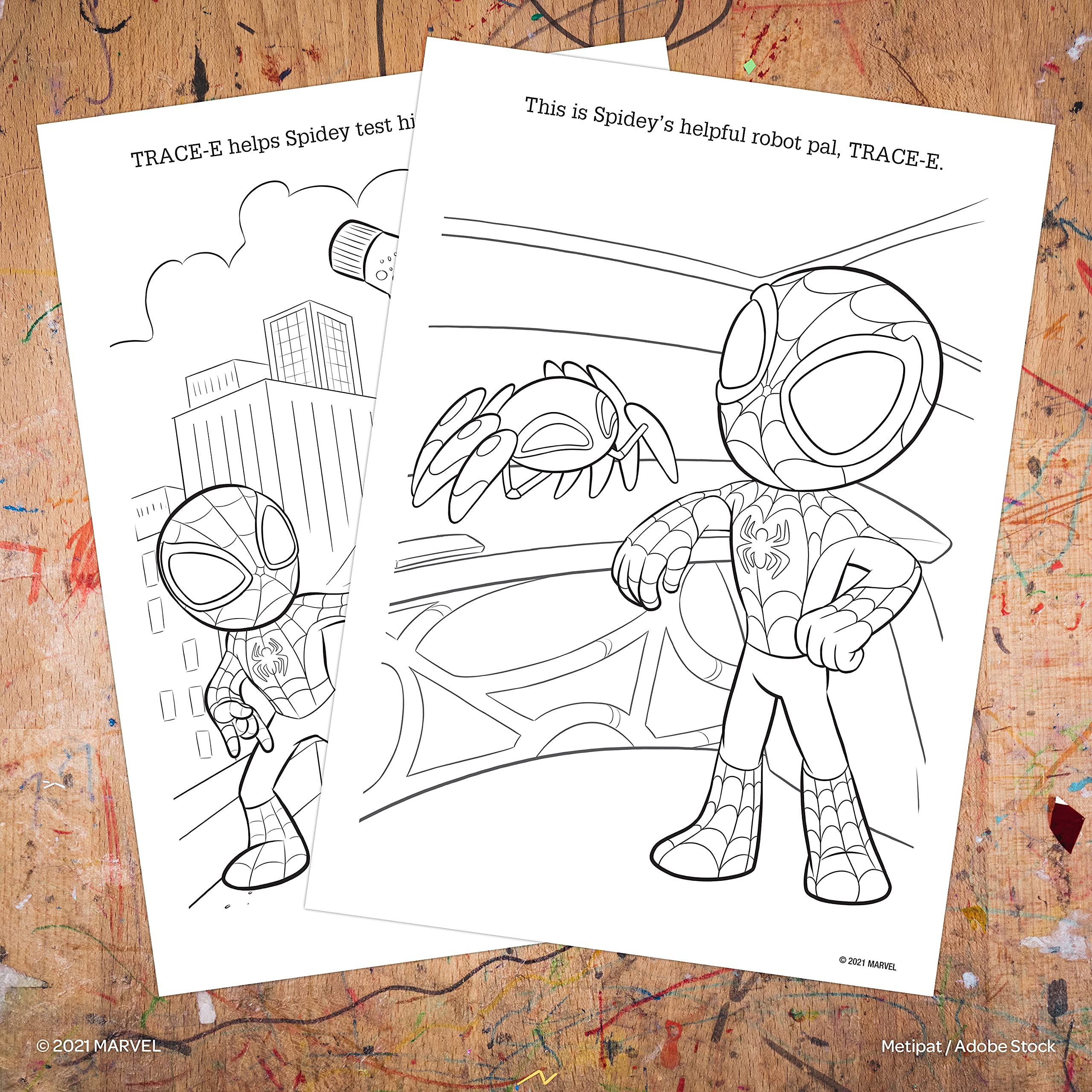 Set De Arte Para Rascar Marvel Spidey – 2 Pósteres Arcoíris De 26x19,5 Cm Con Lápiz De Madera