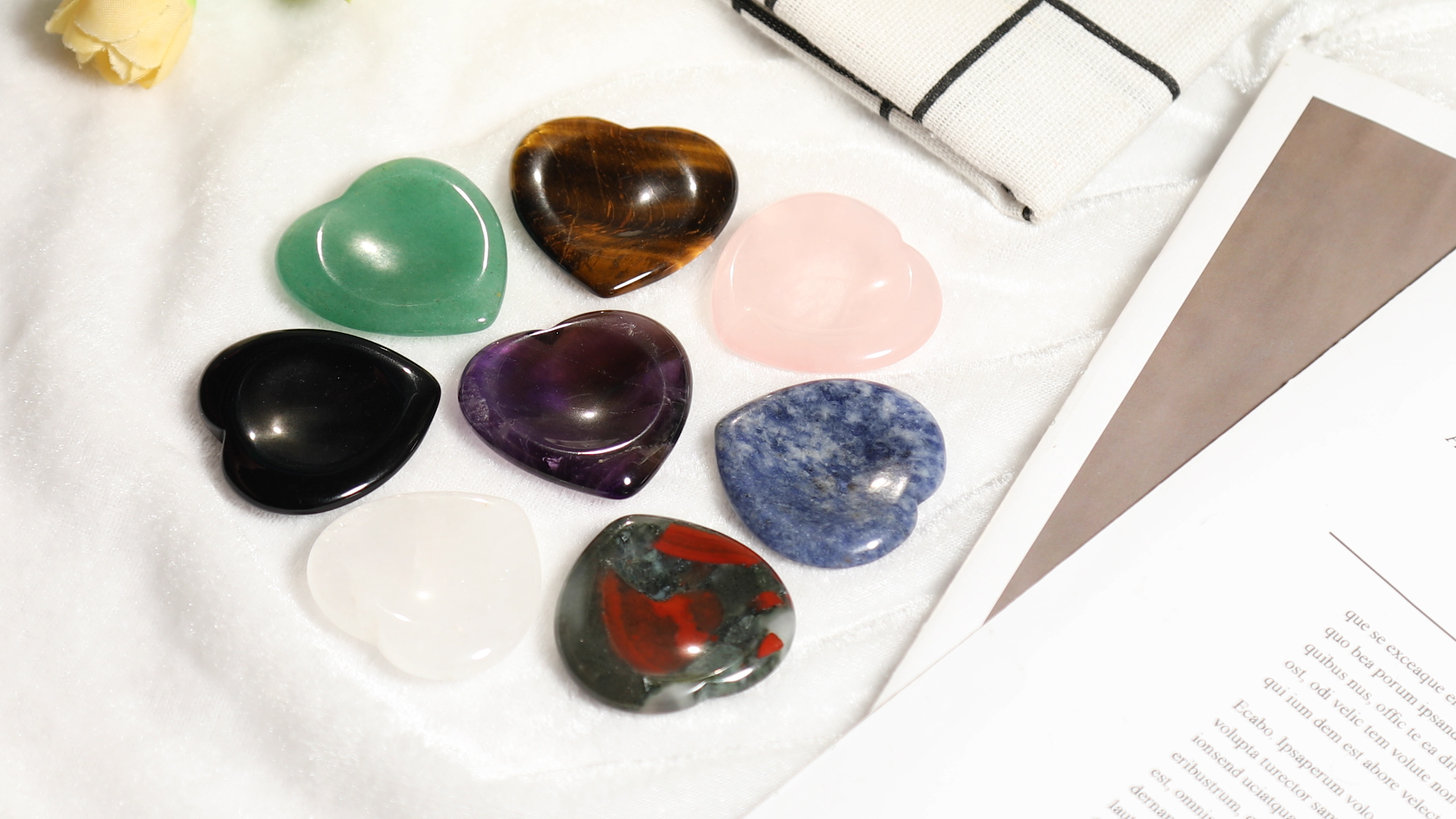 Tigereisen Handschmeichler - Daumenstein Aus Edelstein