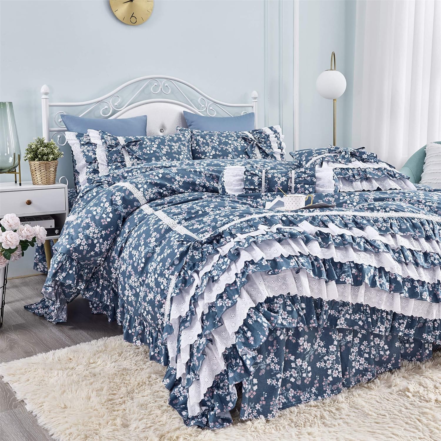 Grеаtеѕt Prоduсt FADFAY Vintage Floral Dovet Cover Set Elegant and Shabby Blue Farmhouse Bedding White Lace and Ruffle Princess Girls Bedding 100% Cotton Ultra Soft Korean Bedding with Bedskirt, Queen Size