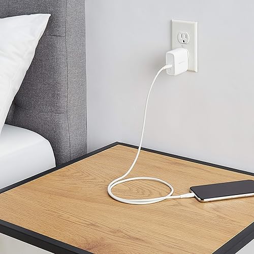 Miniatura 7 de Tienda Basics - Cargador de pared USB-C GaN de 65 W con un puerto para laptops tablets y teléfonos y con carga rápida power delivery color blanco