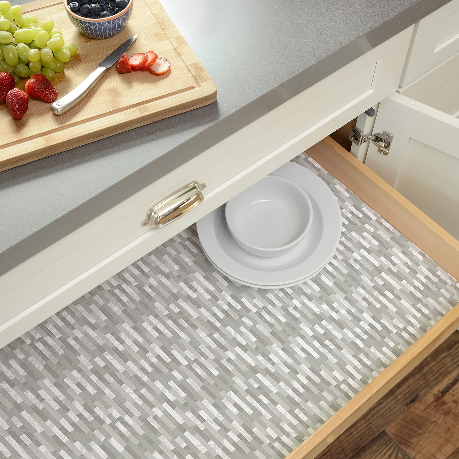 Con-Tact Brand Grip Prints Non-Adhesive Non-Slip Counter Top, Drawer/Shelf Liner, 18" x 4', Modern Marble Greystone image 3