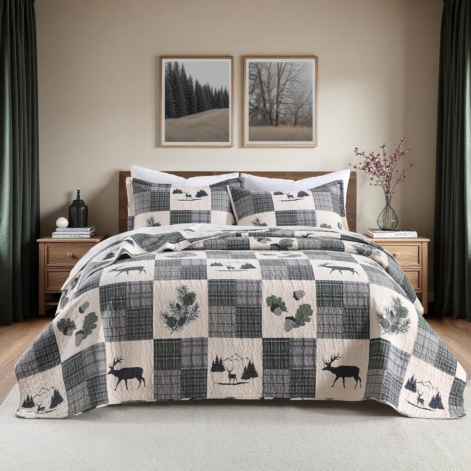 Rustic Deer Quilt Set Queen Size - 100% Cotton Blue and White Patchwork Quilt Bedding Set, Cabin Lodge Lightweight Bedspread, 3-Piece, Navy Blue & White