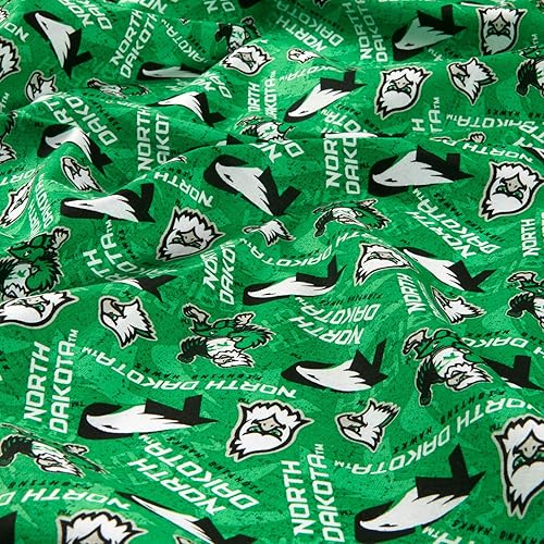 Miniatura 4 de NCAA North Dakota Fighting Hawks Tono sobre tono de algodón, tela acolchada por yarda