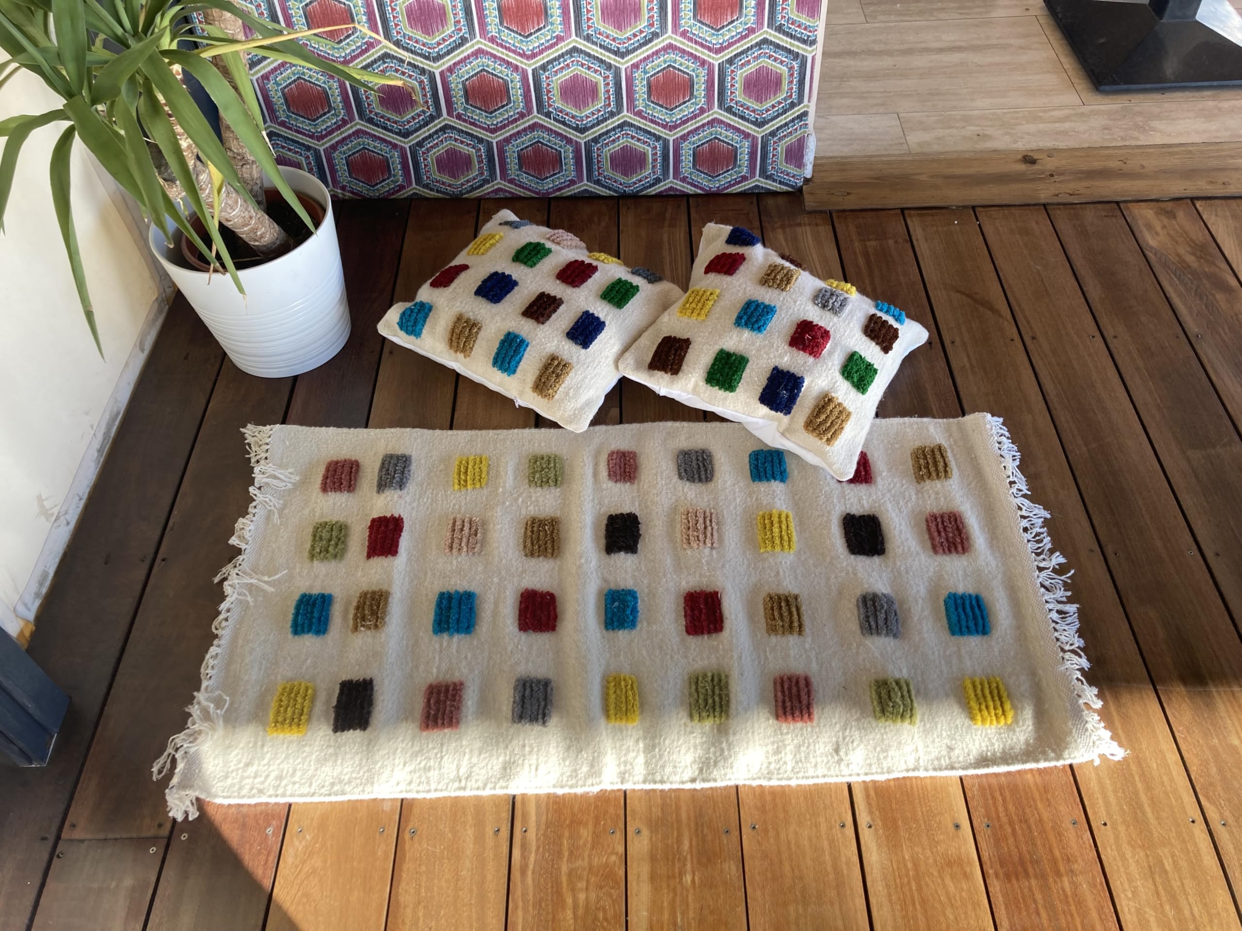 Tapis berbère fait main pour créer une ambiance bohème et chaleureuse