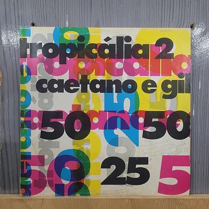 LP TROPICALIA 2 (NACIONAL) por Gilberto Gil, capa do álbum
