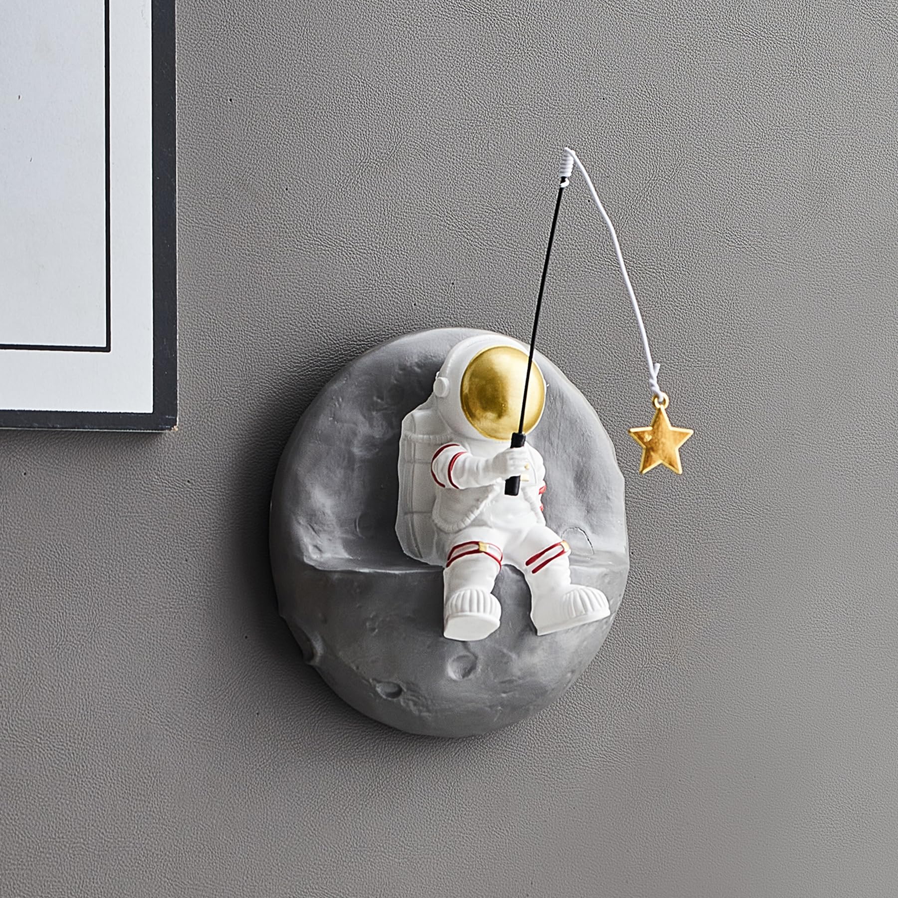 Octdays Creative Astronauts Wall Sculpture Decor 3D Background Wall Decor Outer Space Man Wall Decorations for Living Room Bookshelf Bedroom Home Play Room Decoration, Space Themed Gifts