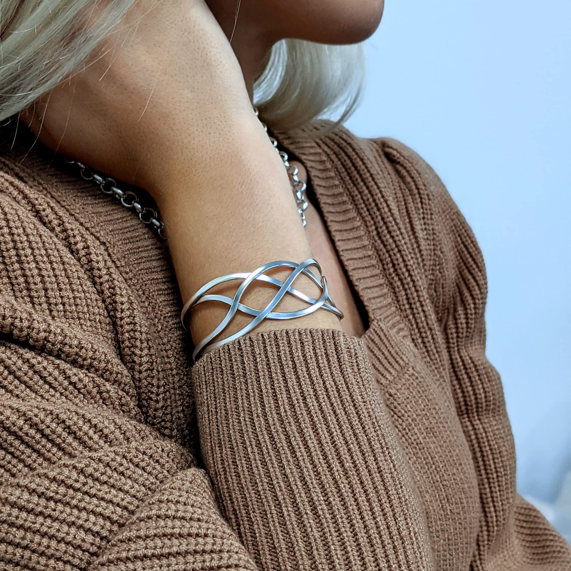 Silverly Bracciale in Argento Sterling 925 con Nodo Celtico | Gioielli Celtici | Bracciale Rigido Intrecciato Largo da Donna | Braccialetti dell'Amicizia in Argento 925 per Donna