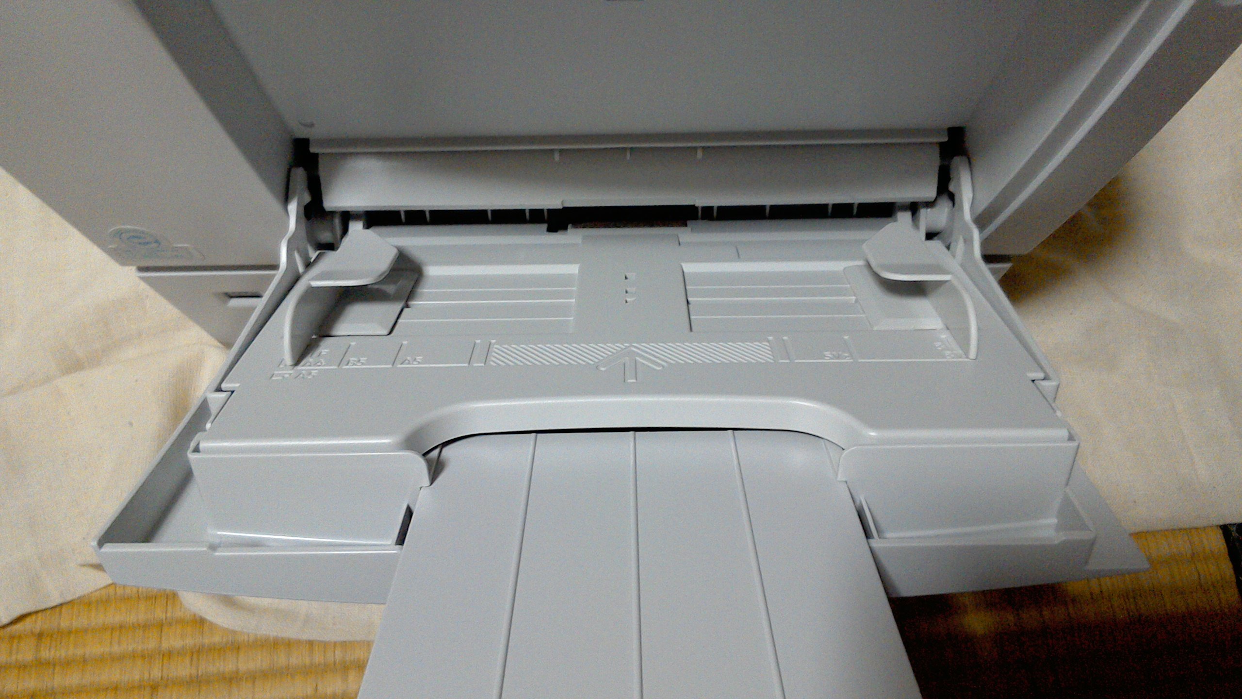 RICOH SP 4000S ホワイトプリンター RICOH IPSiO SP 4000 印字1万枚以下 A4レーザープリンター