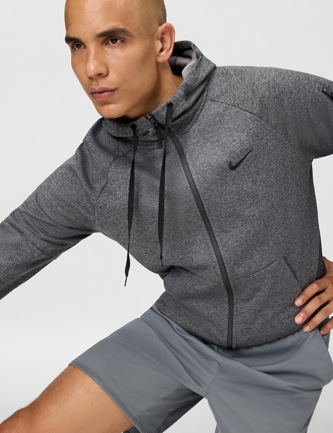 Nike Men's Therma-Fit Full-Zip Fitness Top - Image 3