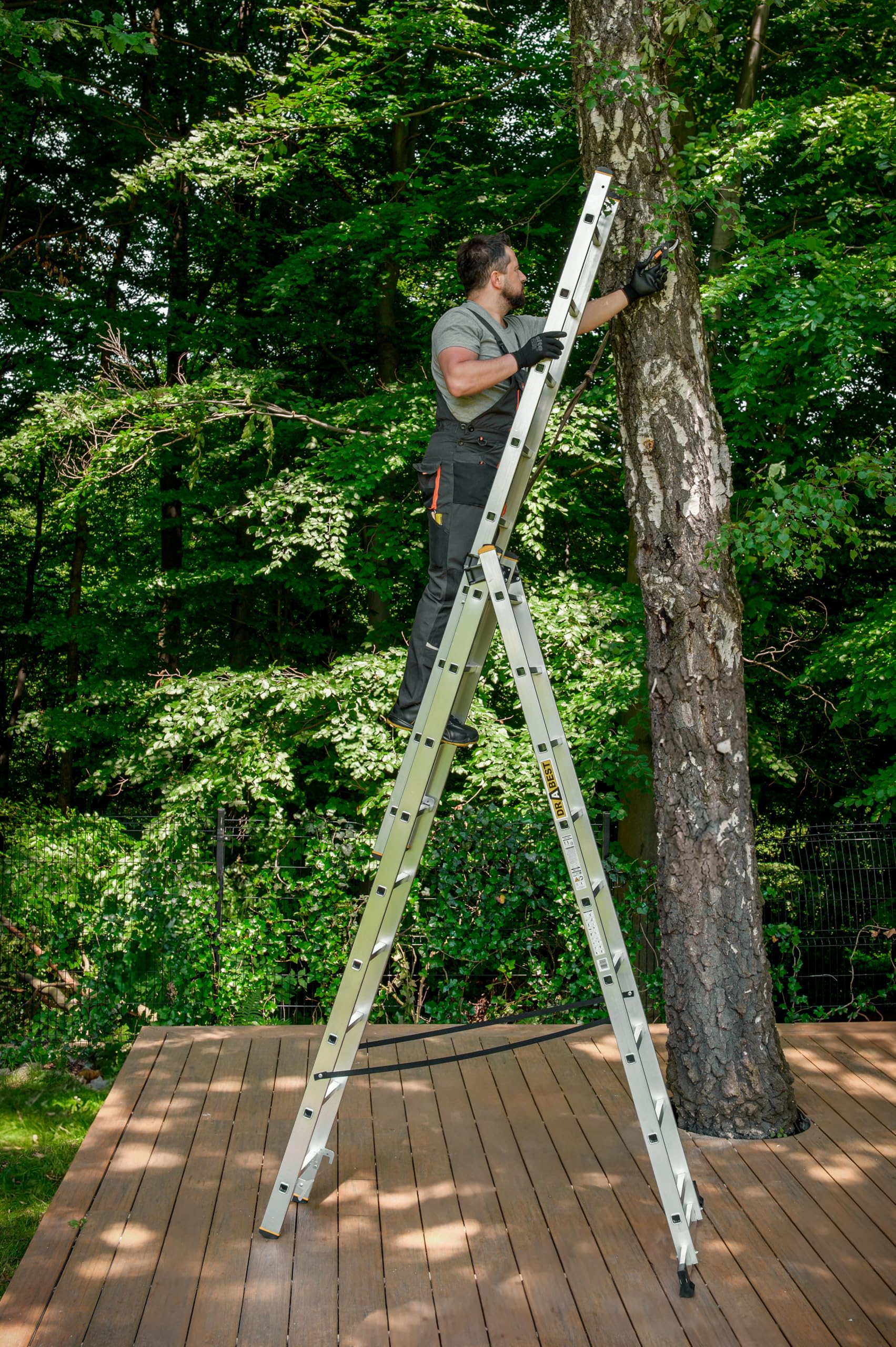 DRABEST Pro Sèries Échelle Multifonction en Aluminium 3x9 Escabeau à Trois Sections - Jusqu'à 150 kg - Hauteur de Travail 5,83 m Echelle Pliante - Crochet pour Seau Inclus