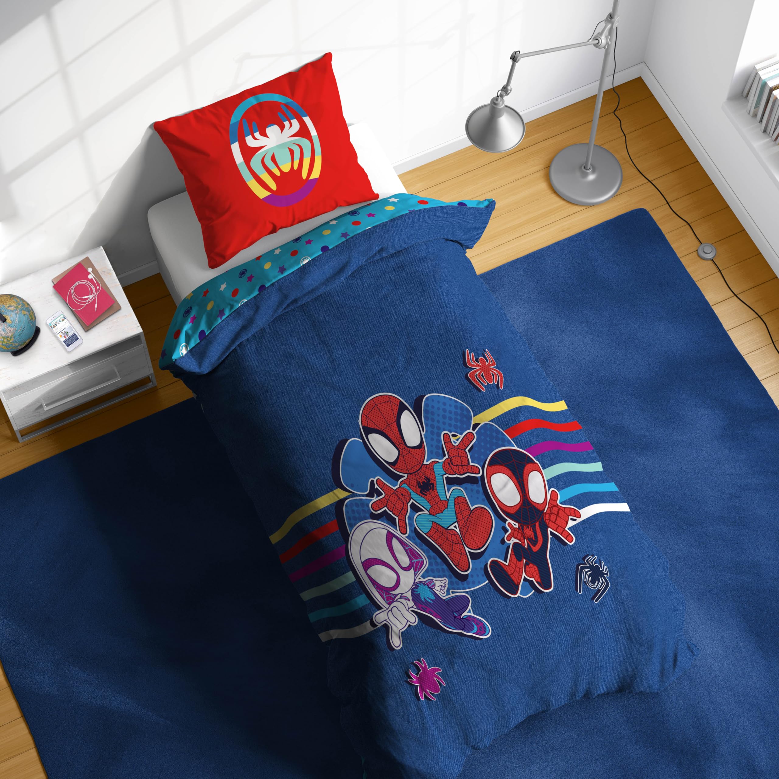 Jay Franco Marvel Spidey & His Amazing Friends 130 x 150 cm pluizige deken met Miles Morales & Ghost Spider Gwen