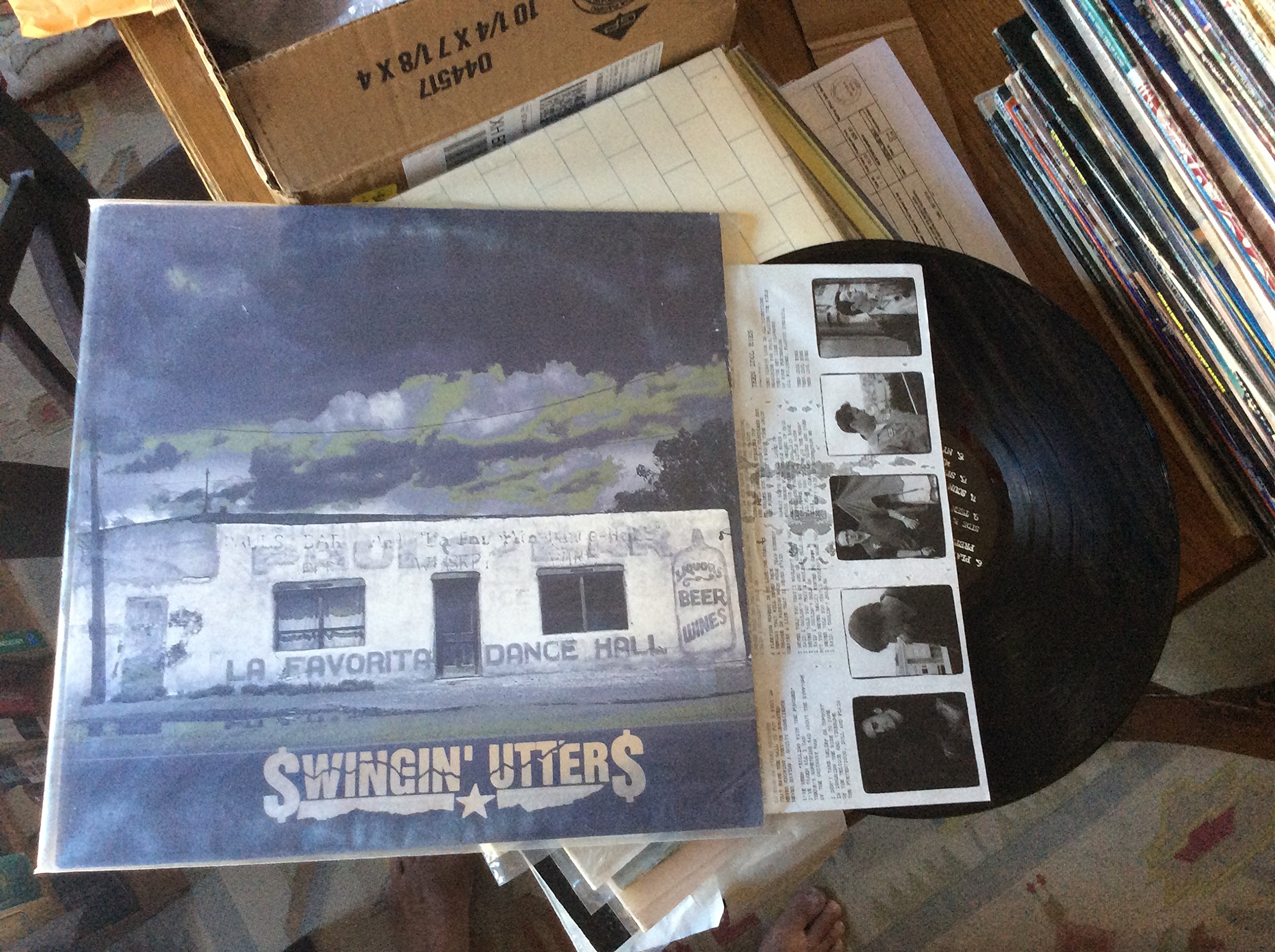 Swingin' Utters [VINYL]