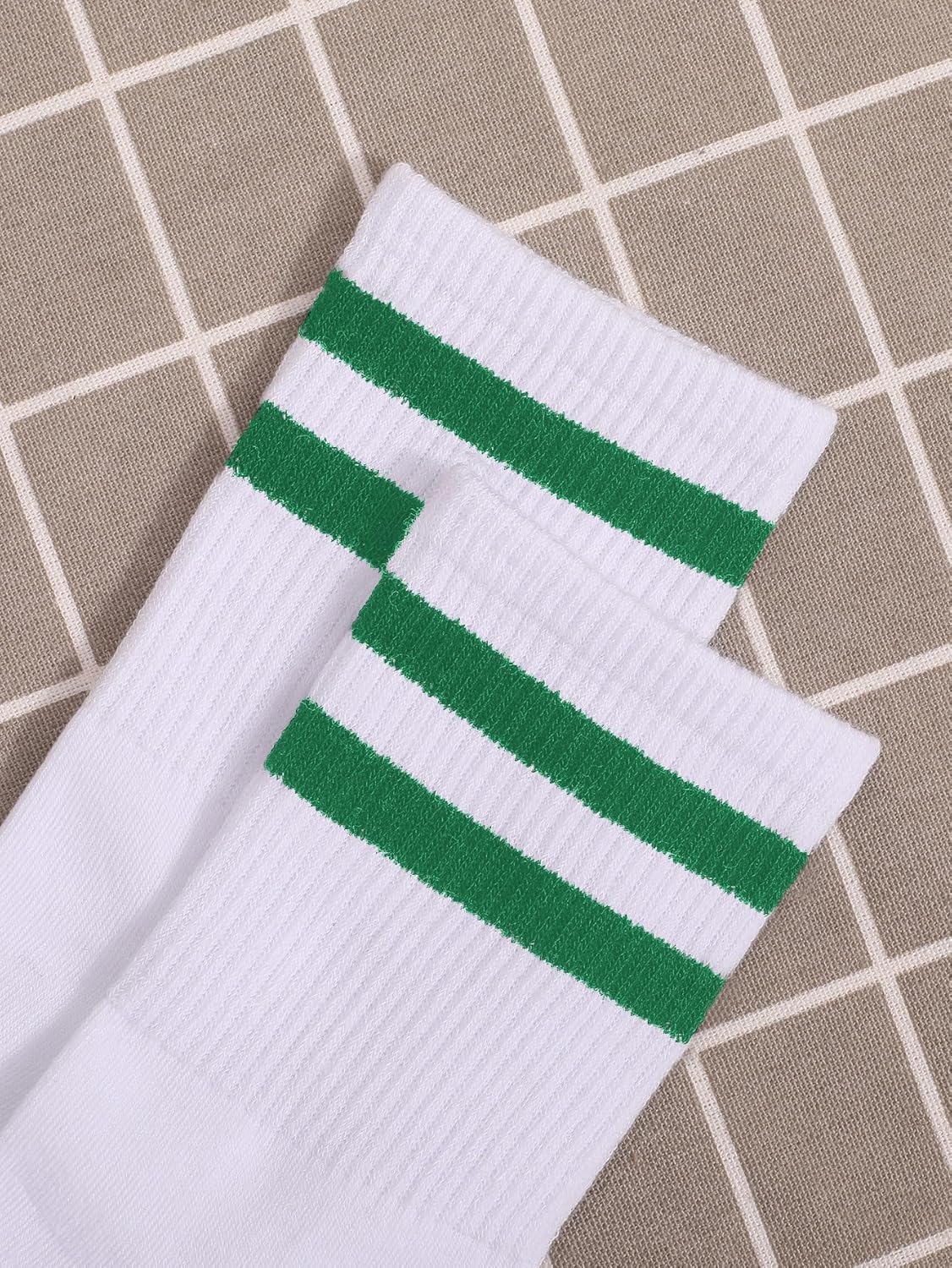 OYOANGLE Women's 2 Pairs Striped Trim Casual Crew Socks Simple Mid Calf Socks - Image 3