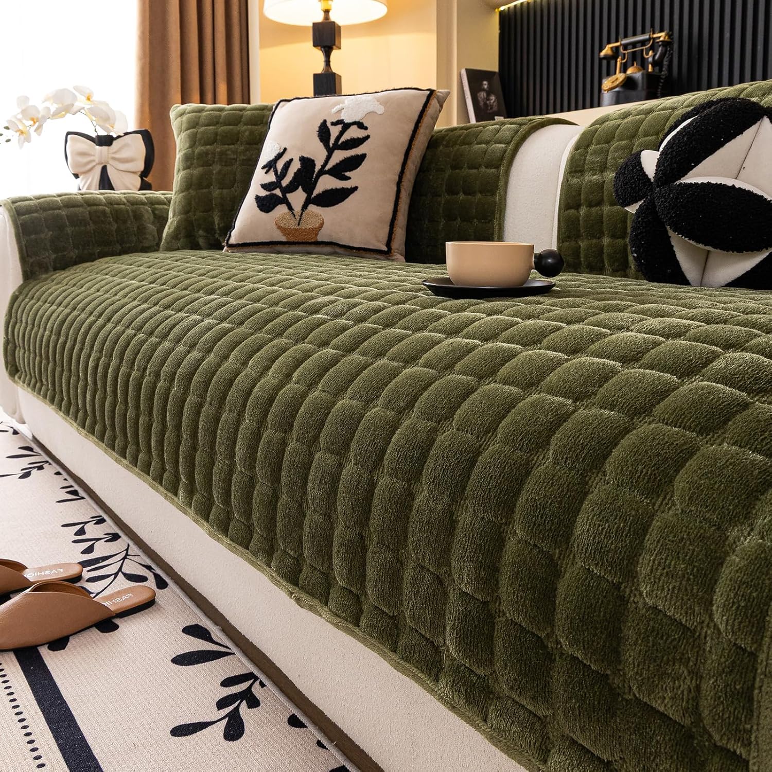 Velvet Couch Cover, Washable Sectional Sofa Cover, Anti Slip Sofa Slipcover for 3 Cushion Couch Sofa L Shaped Armrest Backrest, Furniture Protector Covers for Pets Kids(1PC,Green,36"×94") Green 1pc/36"x 94"/Rectangular