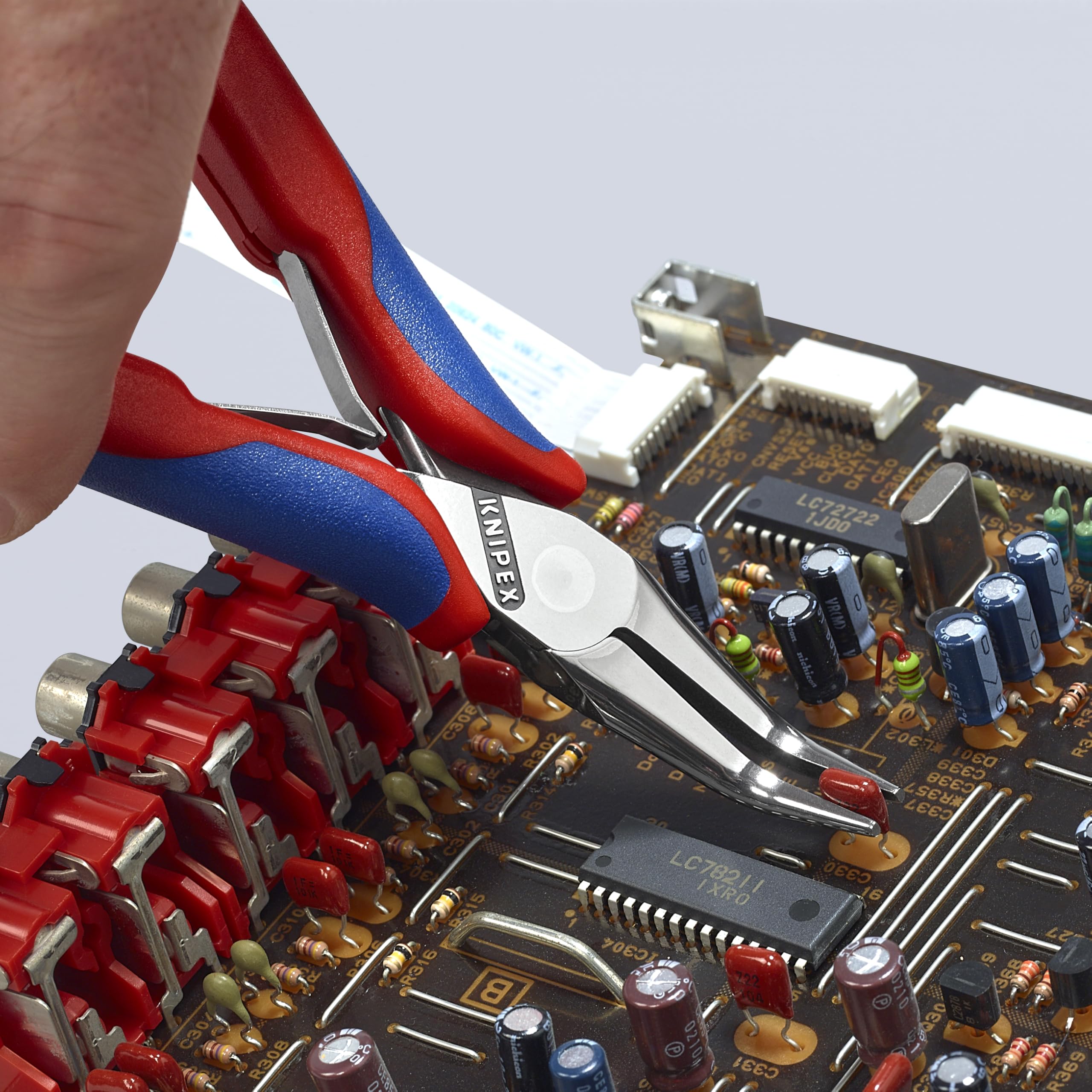 KNIPEX Werkzeuge - Elektronikzange, halbrunde Spitzen, 45 Grad abgewinkelt, Mehrkomponenten (3582145), 5,75