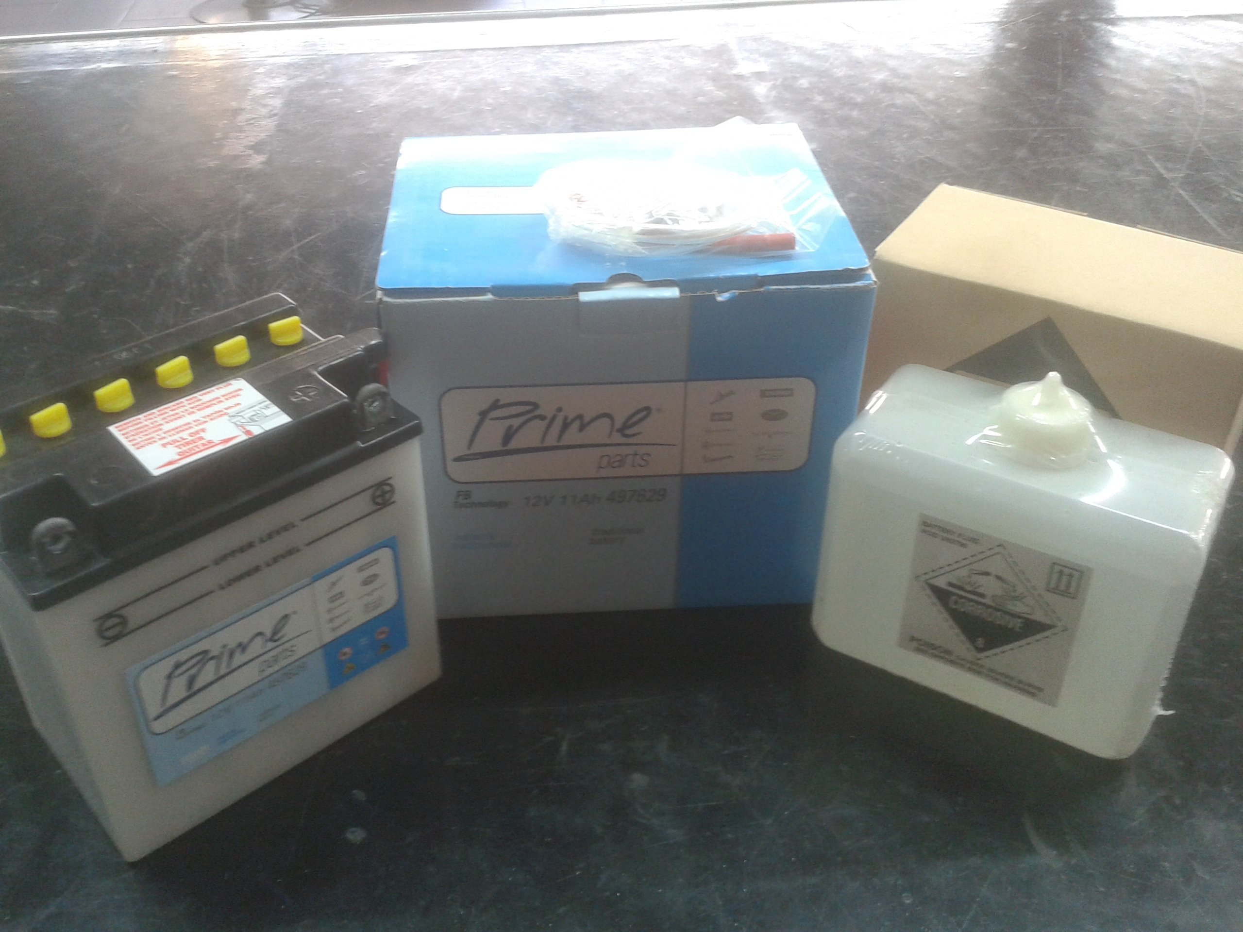 497629 Battery yb10l-bp Original Piaggio COMPL.Eta Sealed Prime 