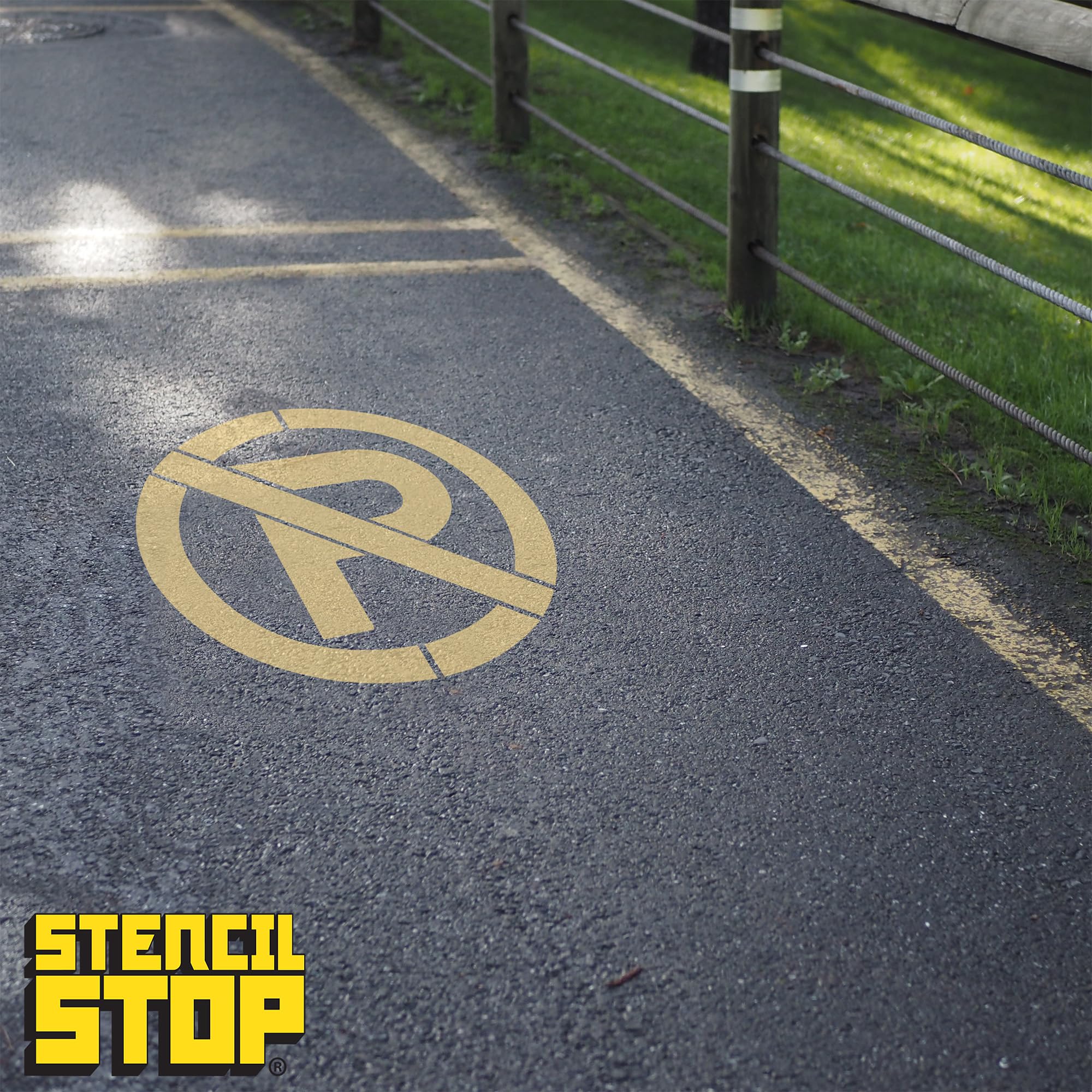 Szablon Stencil Stop bez symbolu parkowania - wielokrotnego użytku do projektów DIY, malowania, rysowania, majsterkowania, 14 milionów mylarów plastiku (24 x 24 cale)