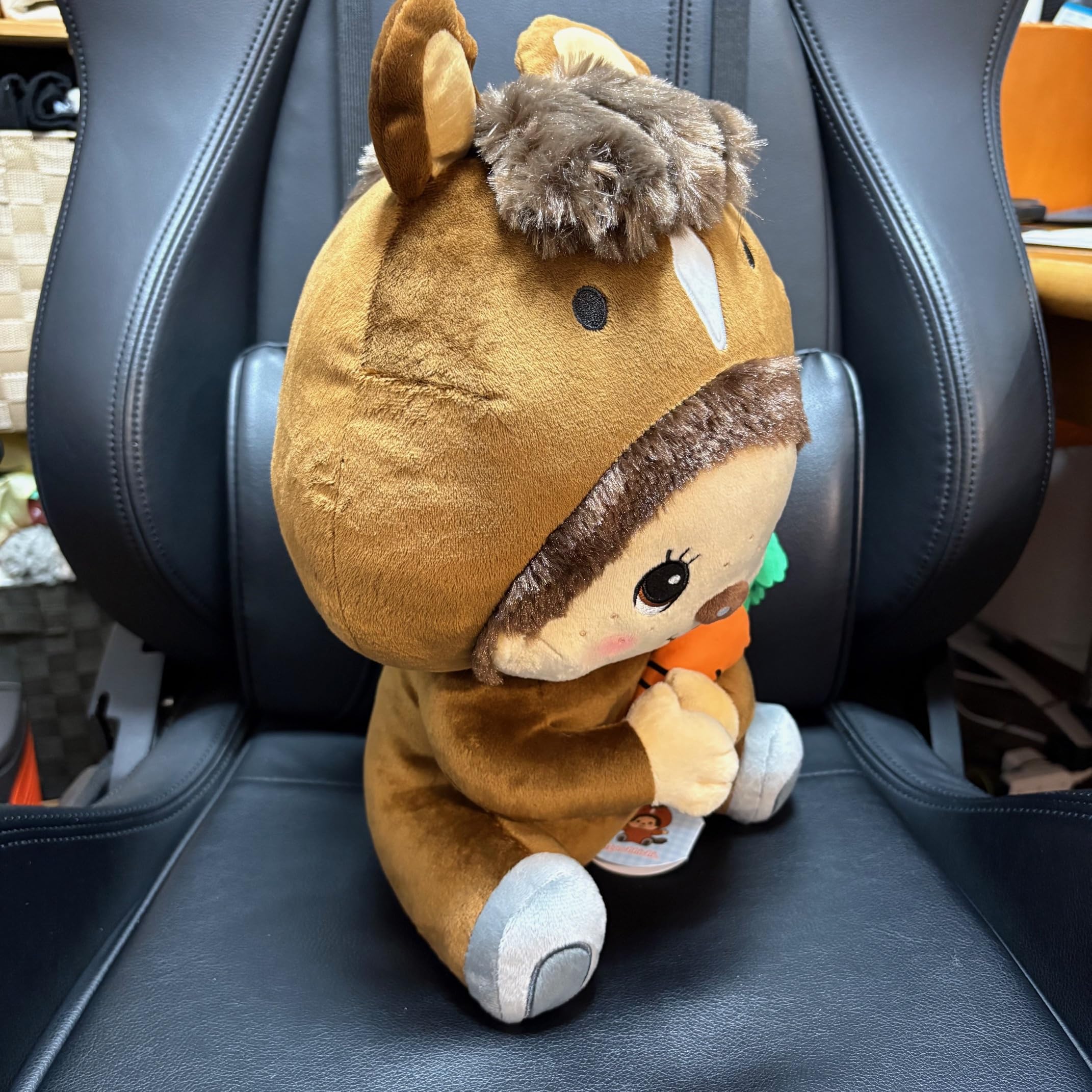 モンチッチ　BIGぬいぐるみ　ブラウン Amazon.co.jp: モン *チッチ ぬいぐるみ うま 馬 BIG Lサイズ 大きい