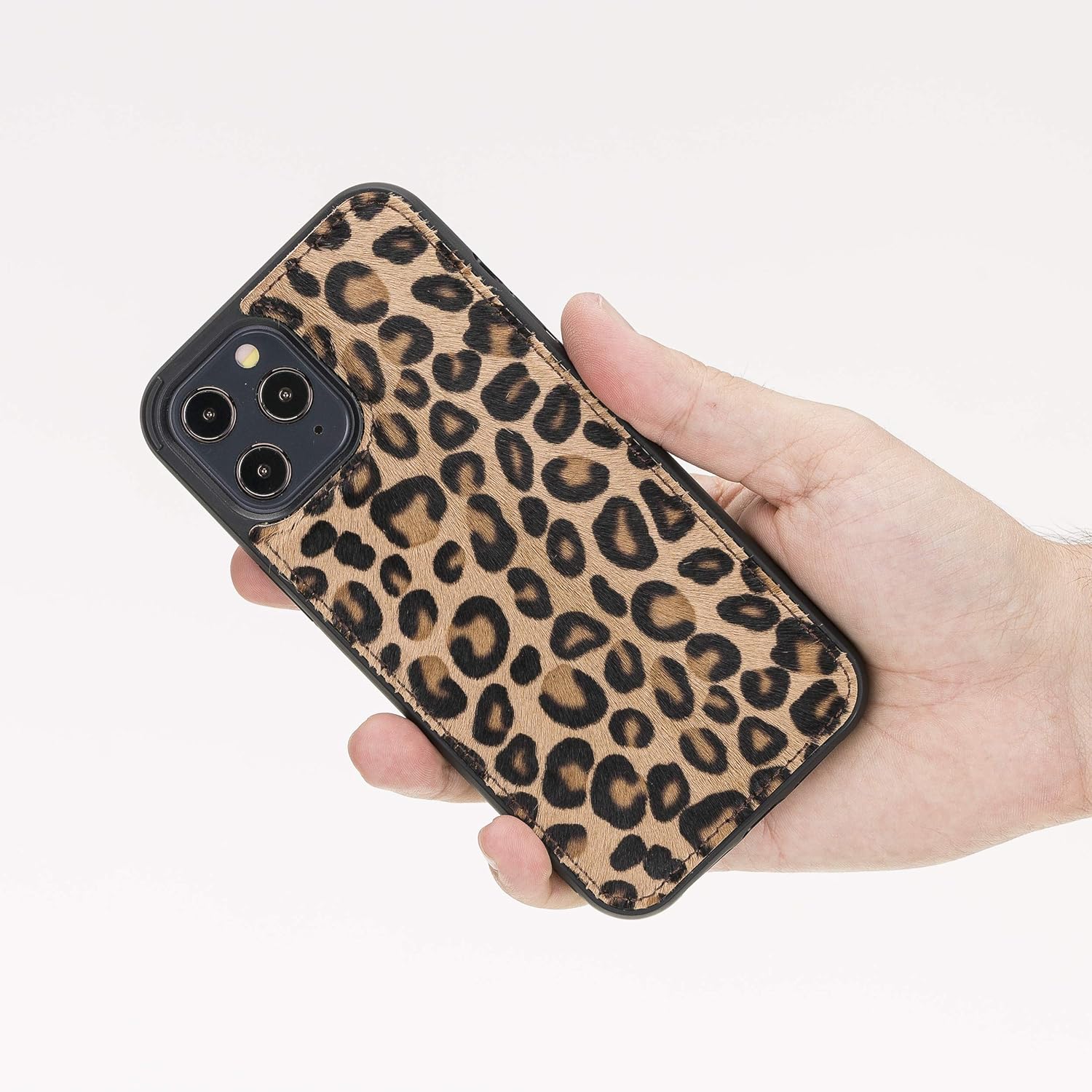 Venito Lucca Leather Case Compatible with iPhone 12 (6,1 inch) and iPhone 12 Pro (6,1 inch)– Extra Secure with Padded Back Cover (Furry Leopard)