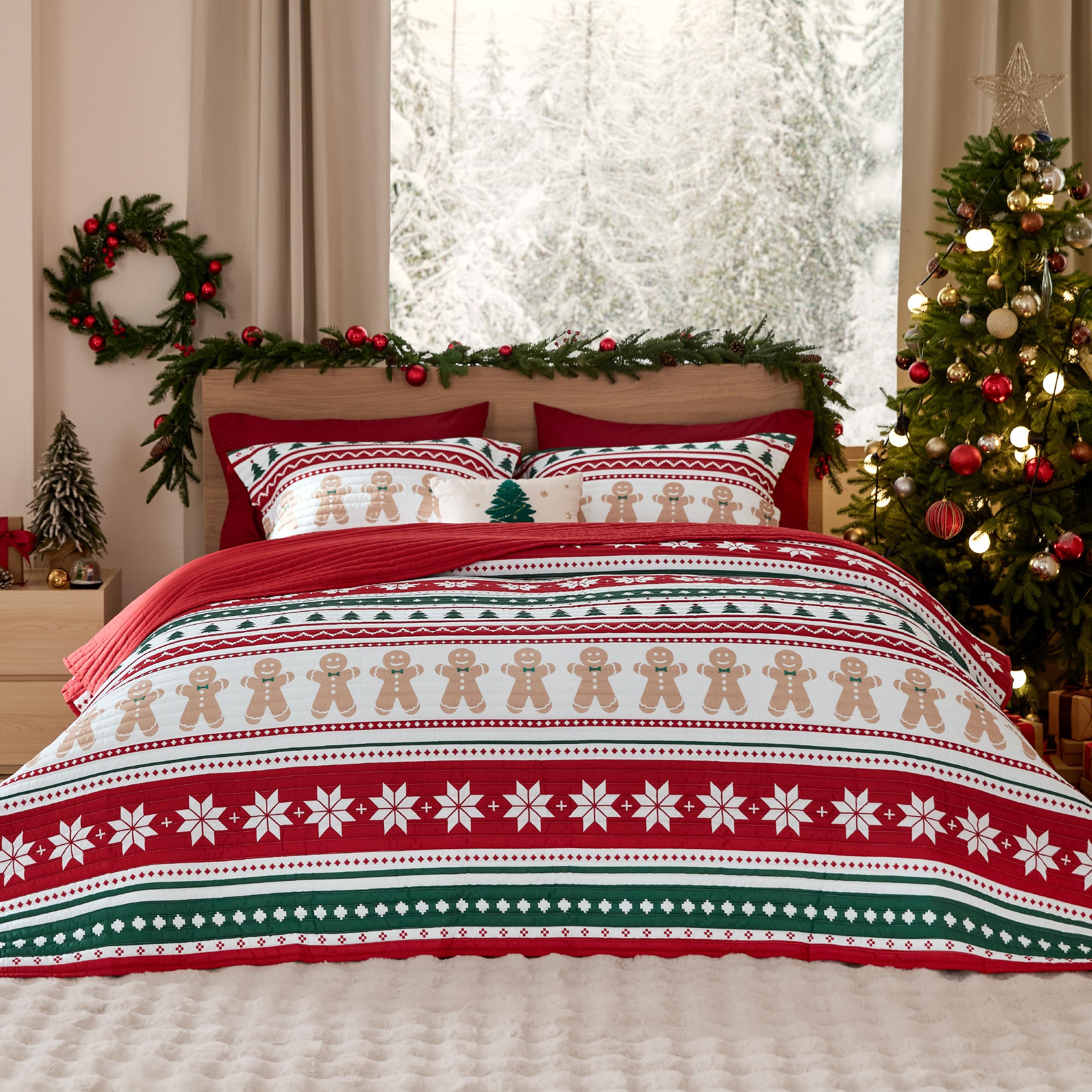 Bedsure Christmas Quilts King Size, Gingerbread Man Comforter Bedding Set