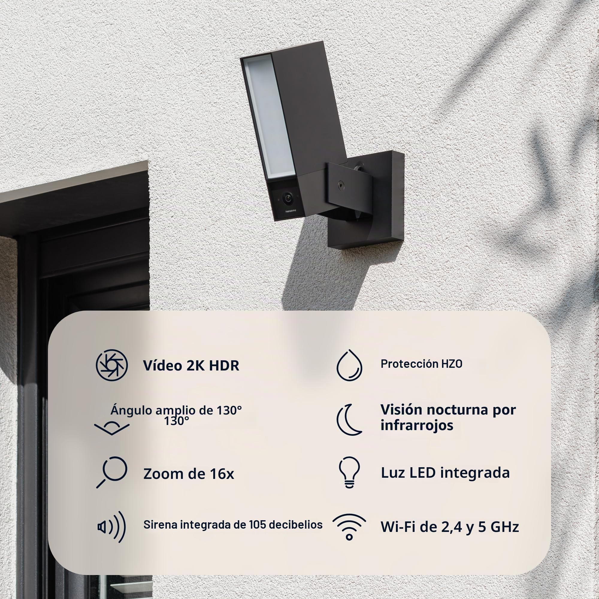 NETATMO Cámara de Vigilancia Exterior. WiFi 5 GHz, 2K HDR, Detección IA Personas/Vehículos/Animales, Proyector LED 12 W, Sirena Integrada 105 dB, Almacenamiento Local, Sin suscripción, Negra﻿, NOC-2-A