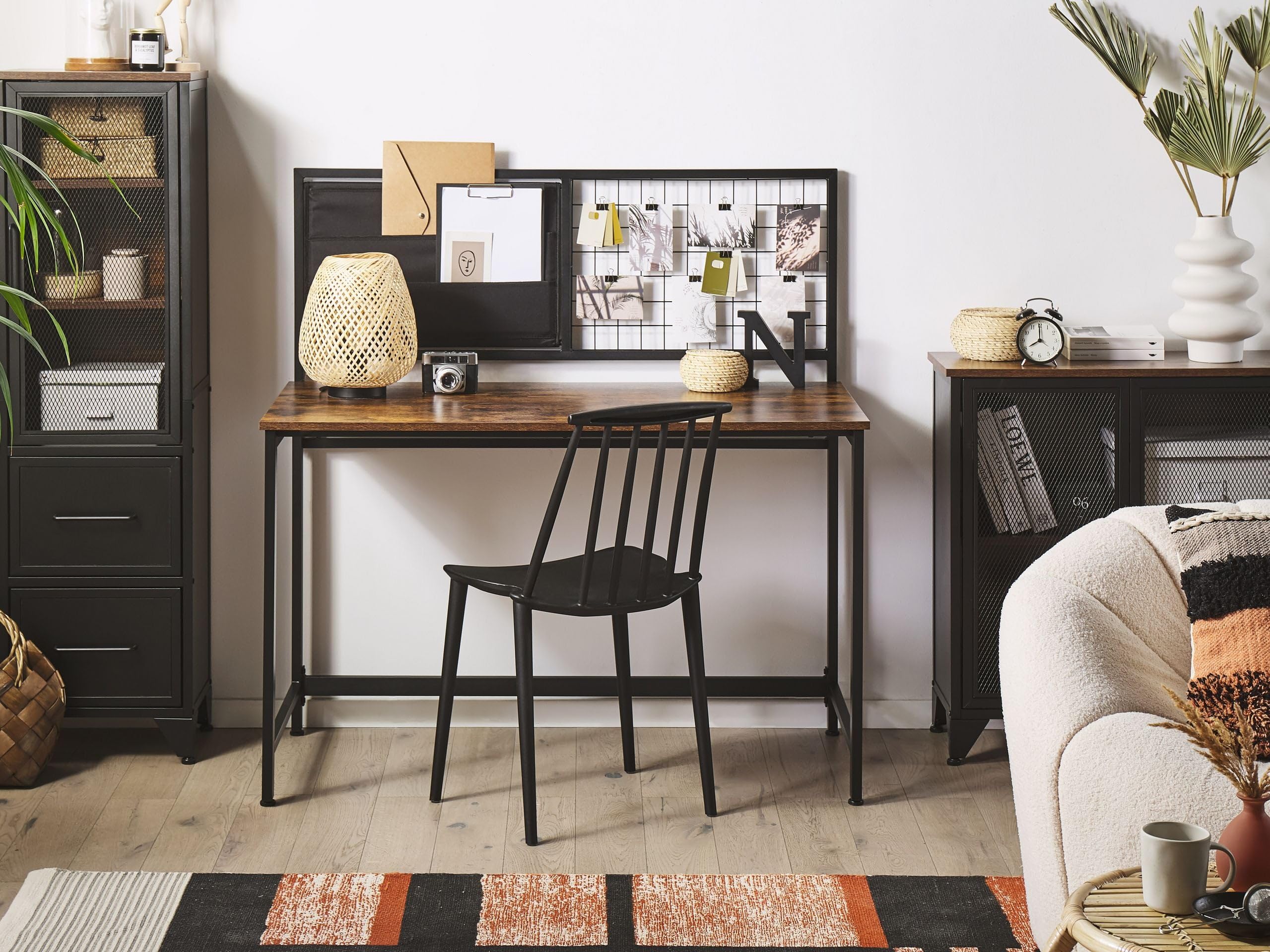 Beliani Scrivania compatta industriale smart working Effetto Legno Scuro con organizer