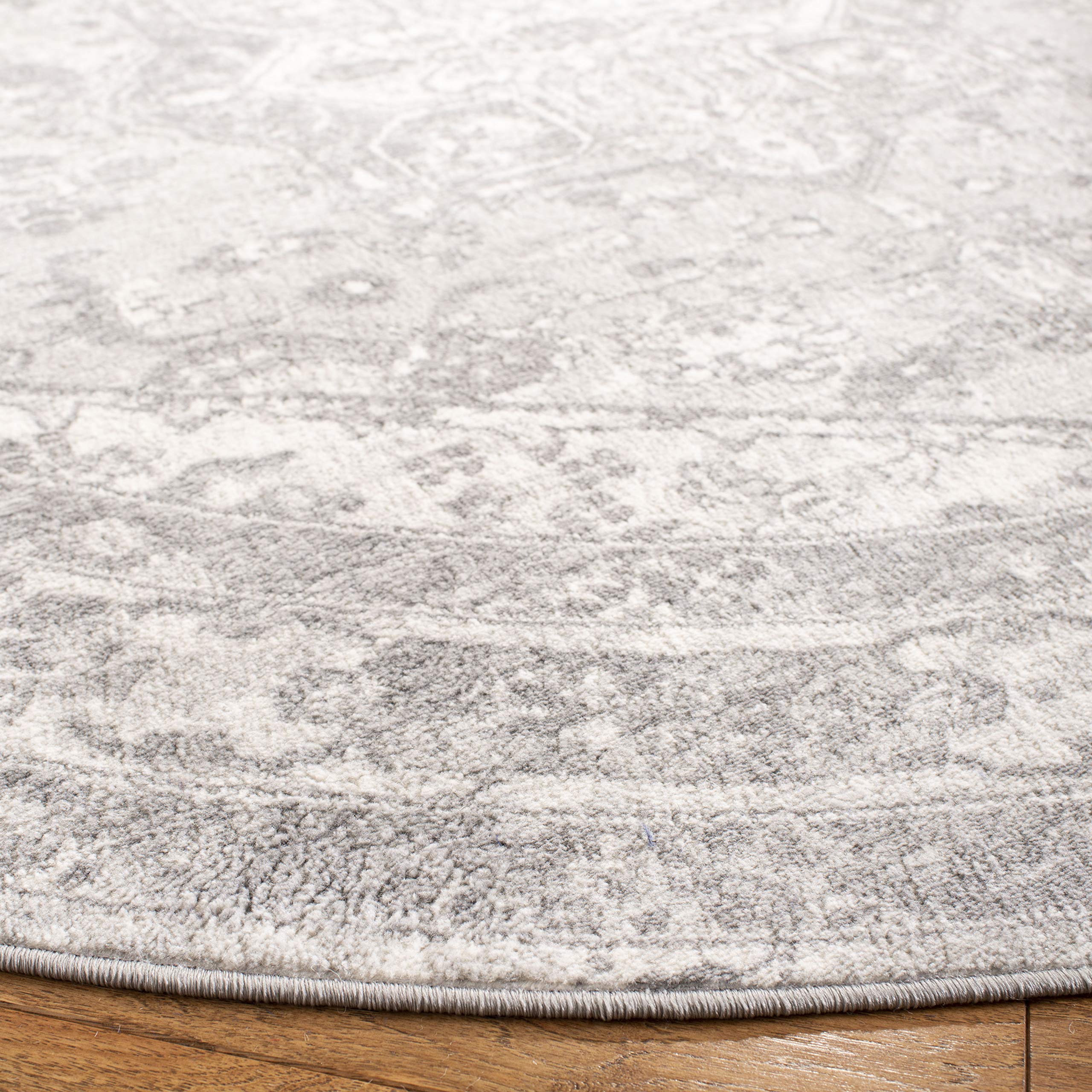 Safavieh Traditional Rug for Living Room Dining Room, Bedroom - Brentwood Collection, Short Pile, in Cream and Grey, 90 x 90 cm - Image 4