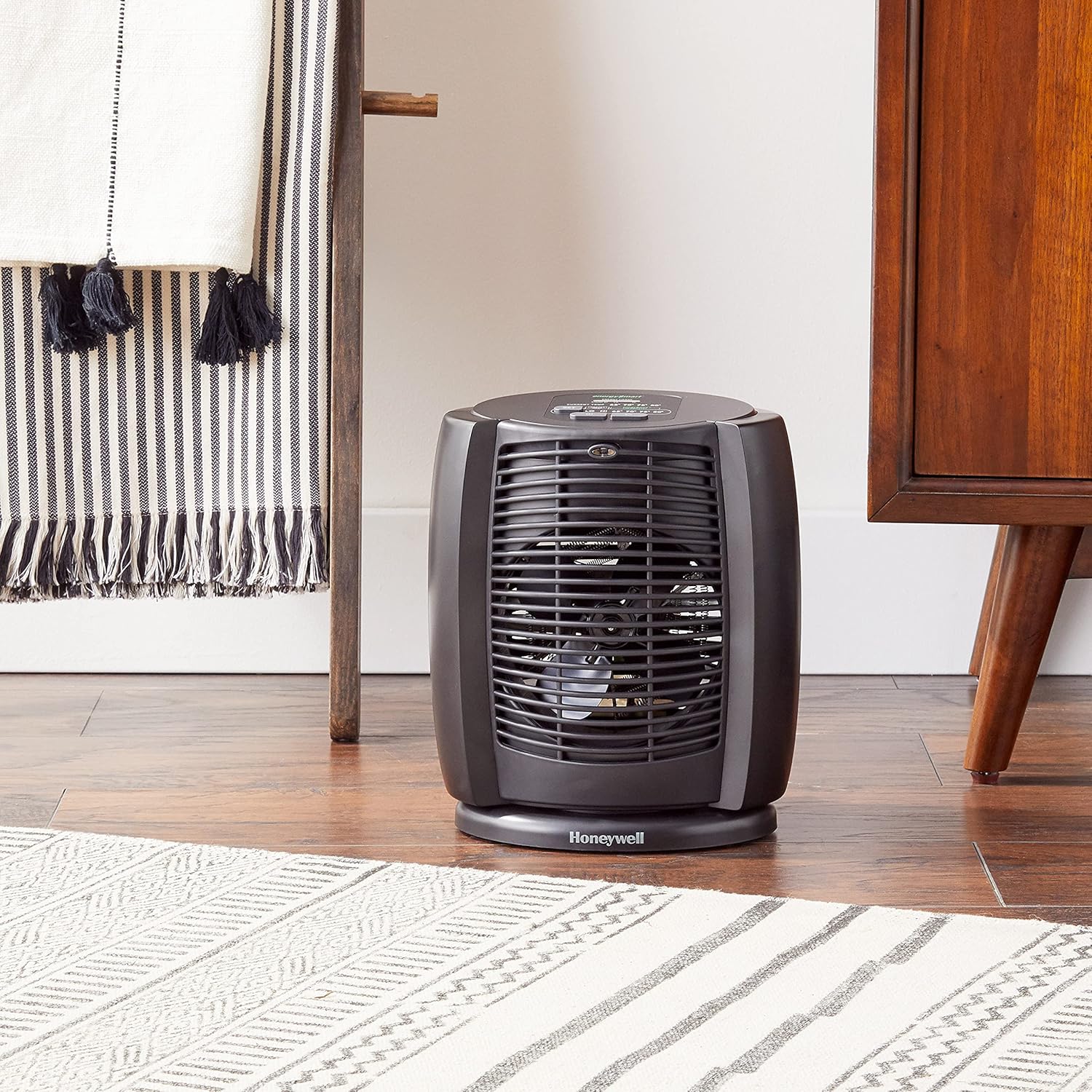 Honeywell HZ 7300 Deluxe Energy Smart Cool Touch Heater, Black Photo