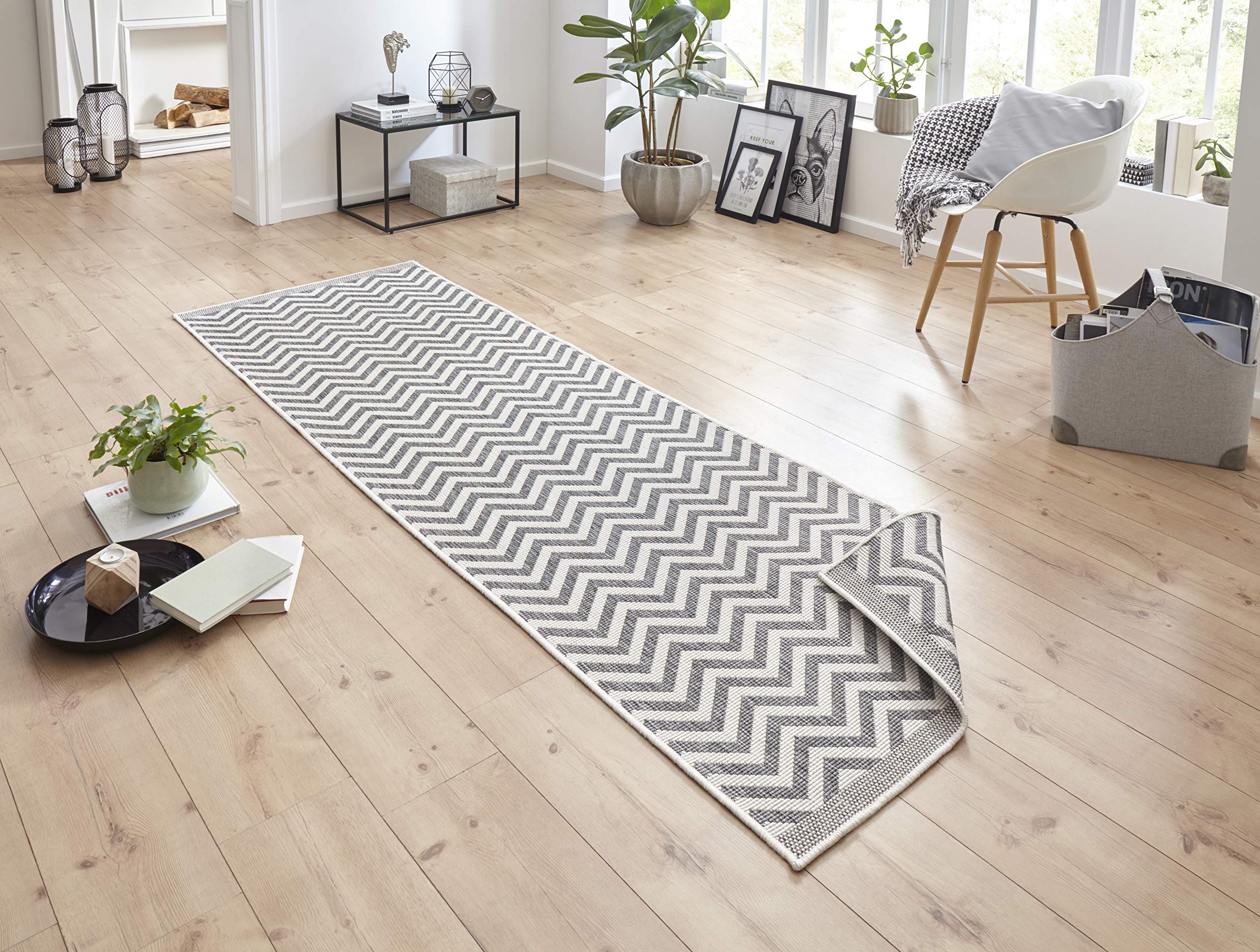 NORTHRUGS Alfombra para interior y exterior, 80 x 250 cm, reversible, resistente a la intemperie, diseño moderno en zigzag, para balcón, terraza, jardín, jardín de invierno, salón, resistente al agua,