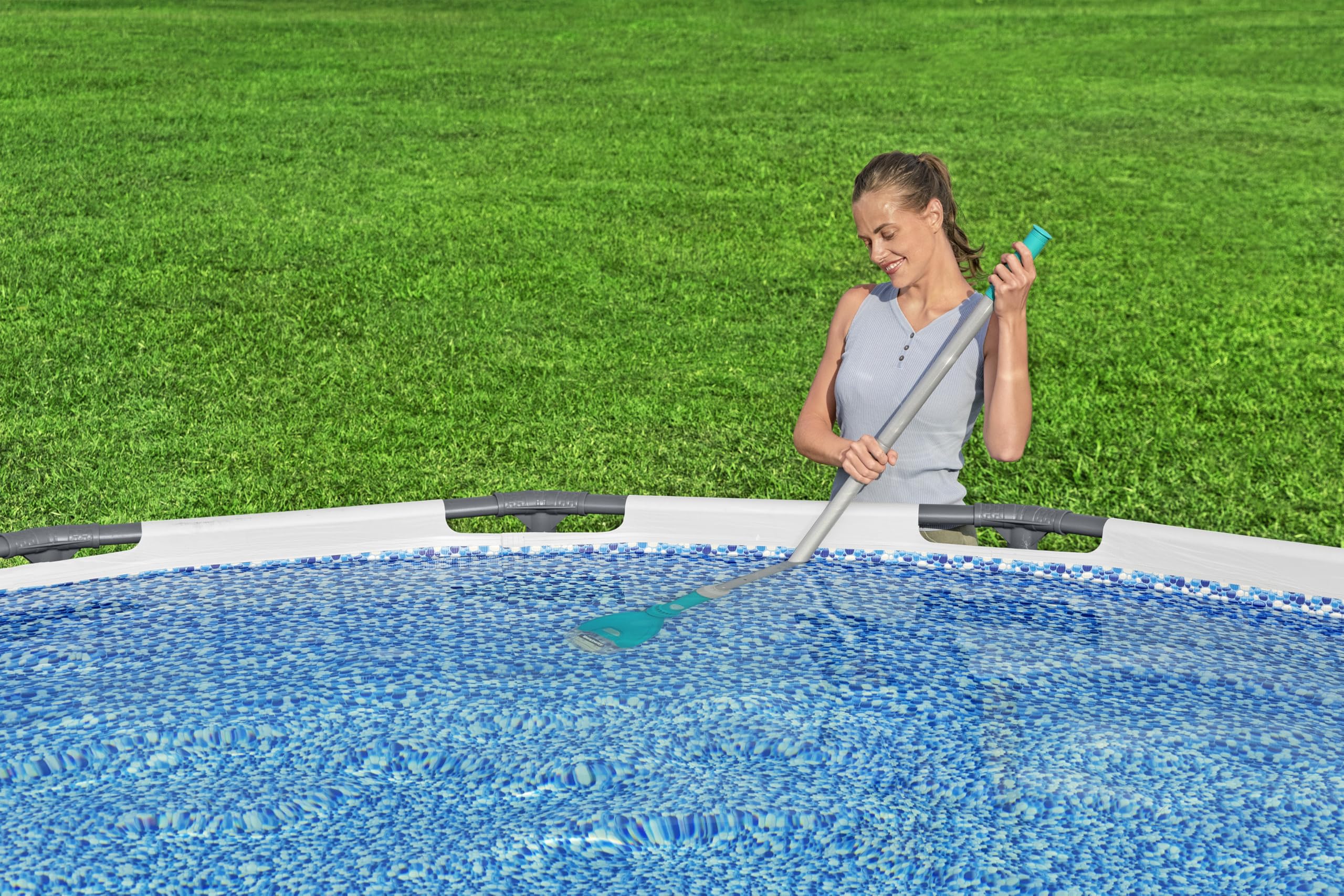Bestway batteriebetriebener Poolsauger AquaTech 150 cm
