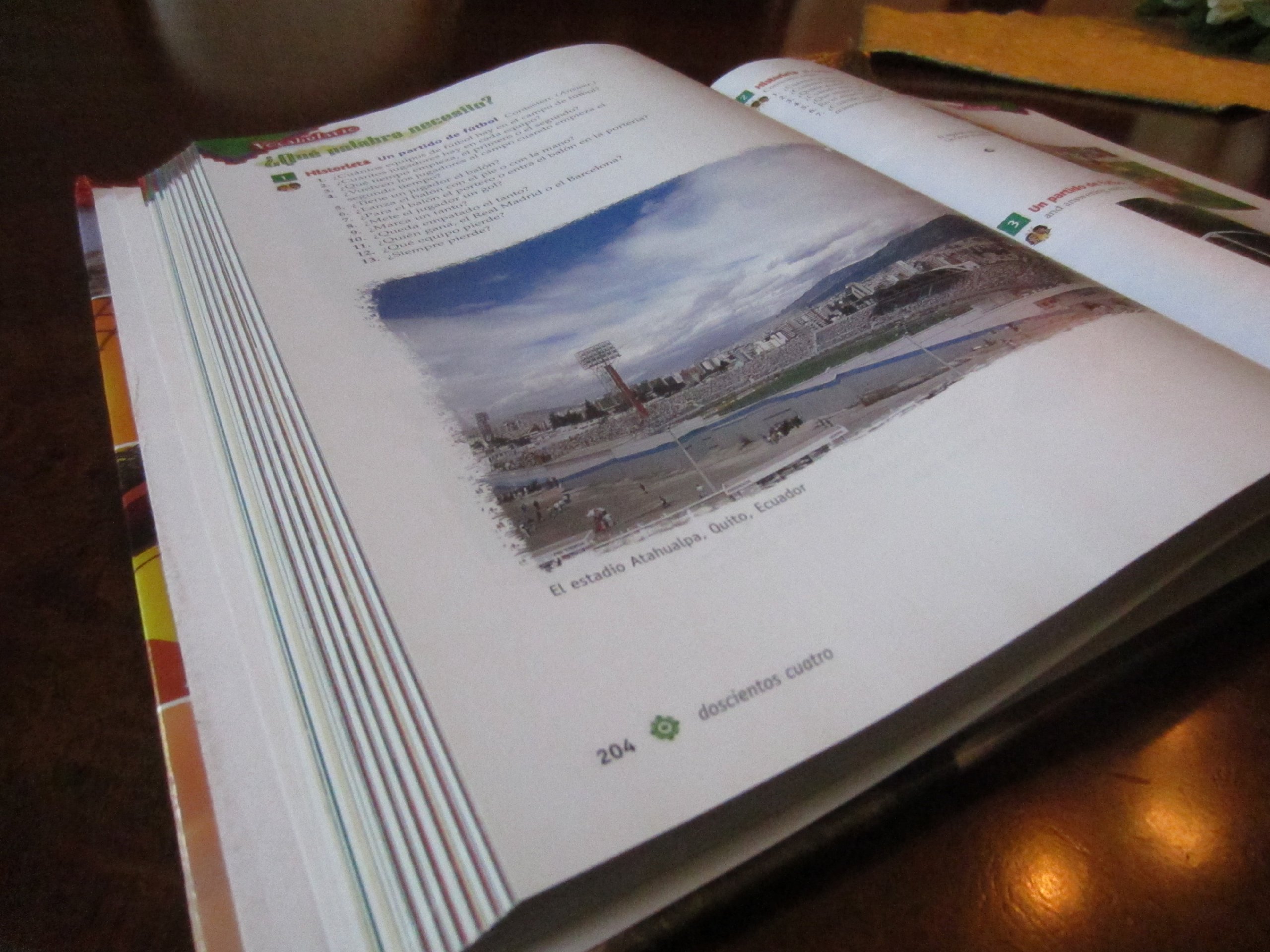 !Buen viaje! Level 1, Student Edition (GLENCOE SPANISH) (Spanish Edition) - Image 4