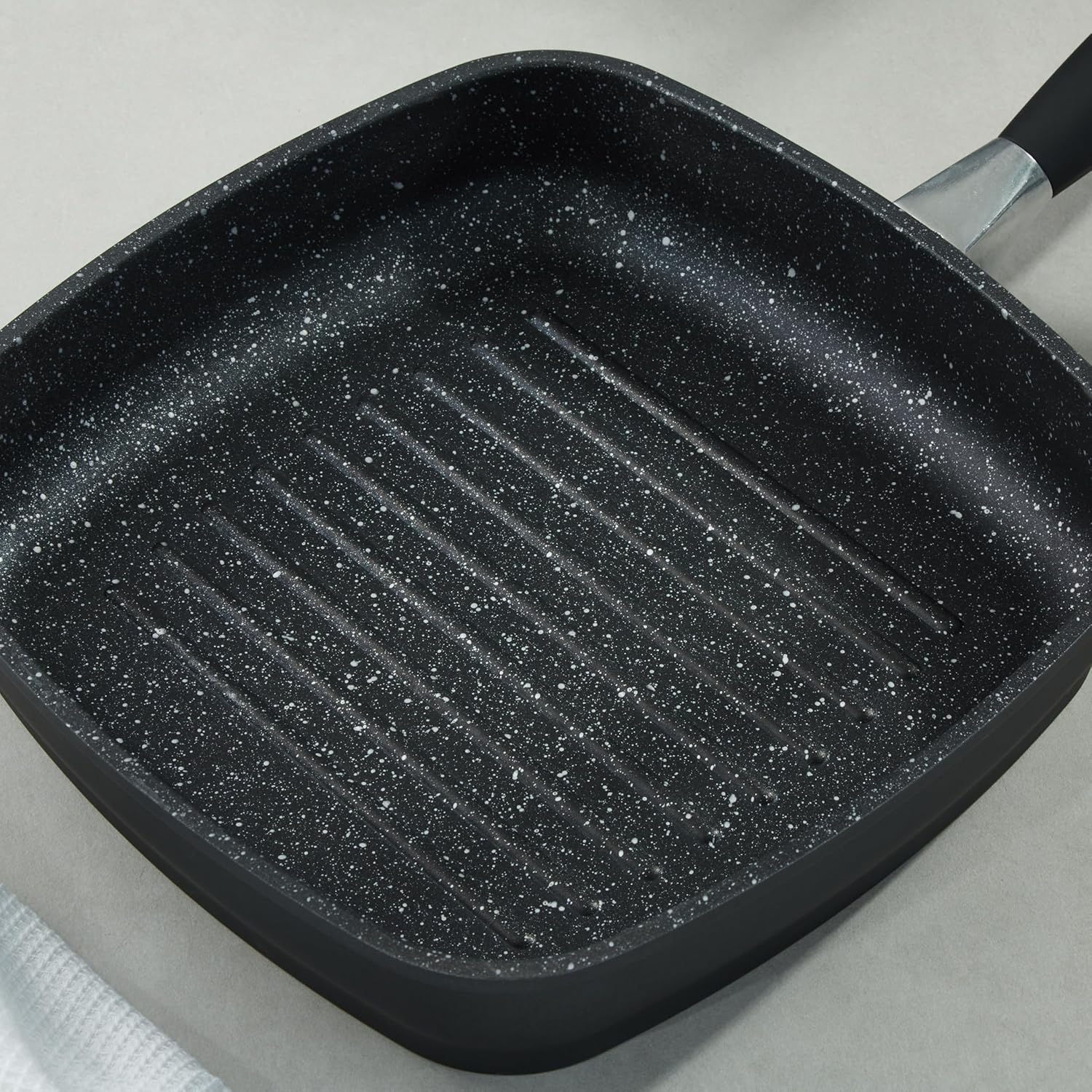 Eurocast BergHOFF Cast Aluminum Nonstick 11" Grill Pan