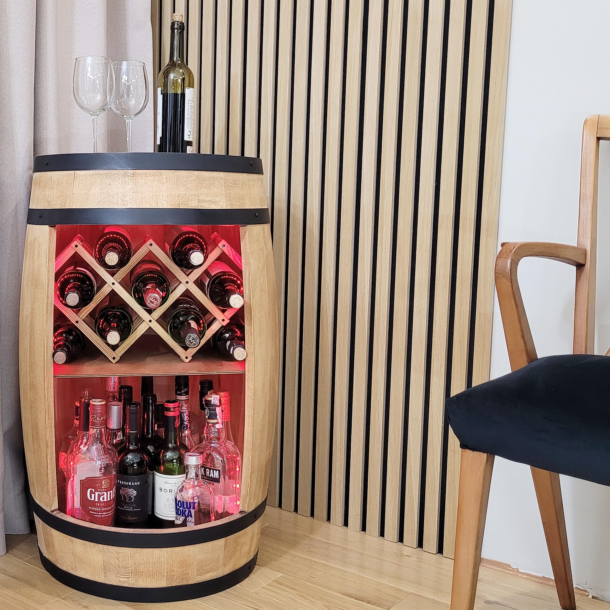 WEECO Barile in legno con portabottiglie con luci a LED RGB, Porta vino, Casa bar, Portabottiglie per whiskybar, regalo per uomo, Botte in legno per bottiglie di alcolici, Botte Di whisky Grappa 80cm