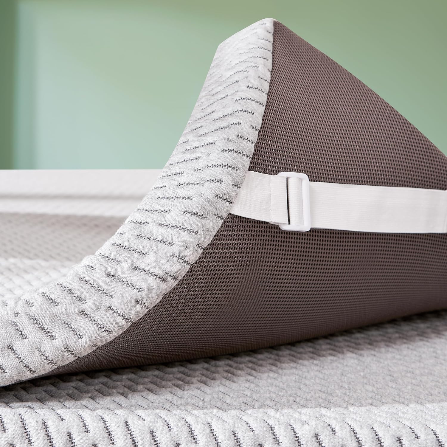 CHUN YI 3 Inch Mattress Topper Twin, Gel Memory Foam Bed