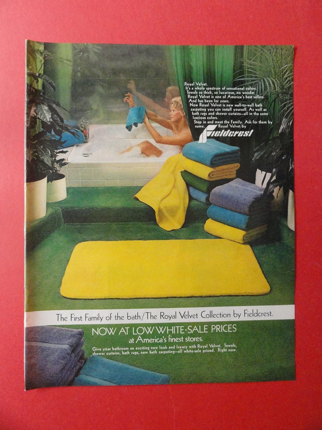 Fieldcrest towels. 1972 print ad (woman/bathtub.) Orinigal