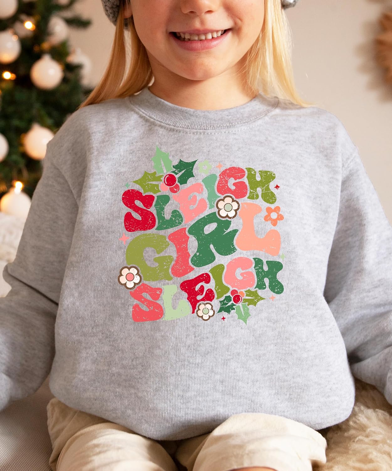 Olive Loves Apple Sleigh Girl Sleigh Sweatshirt for Women Teens and Girls Funny Christmas Pullover