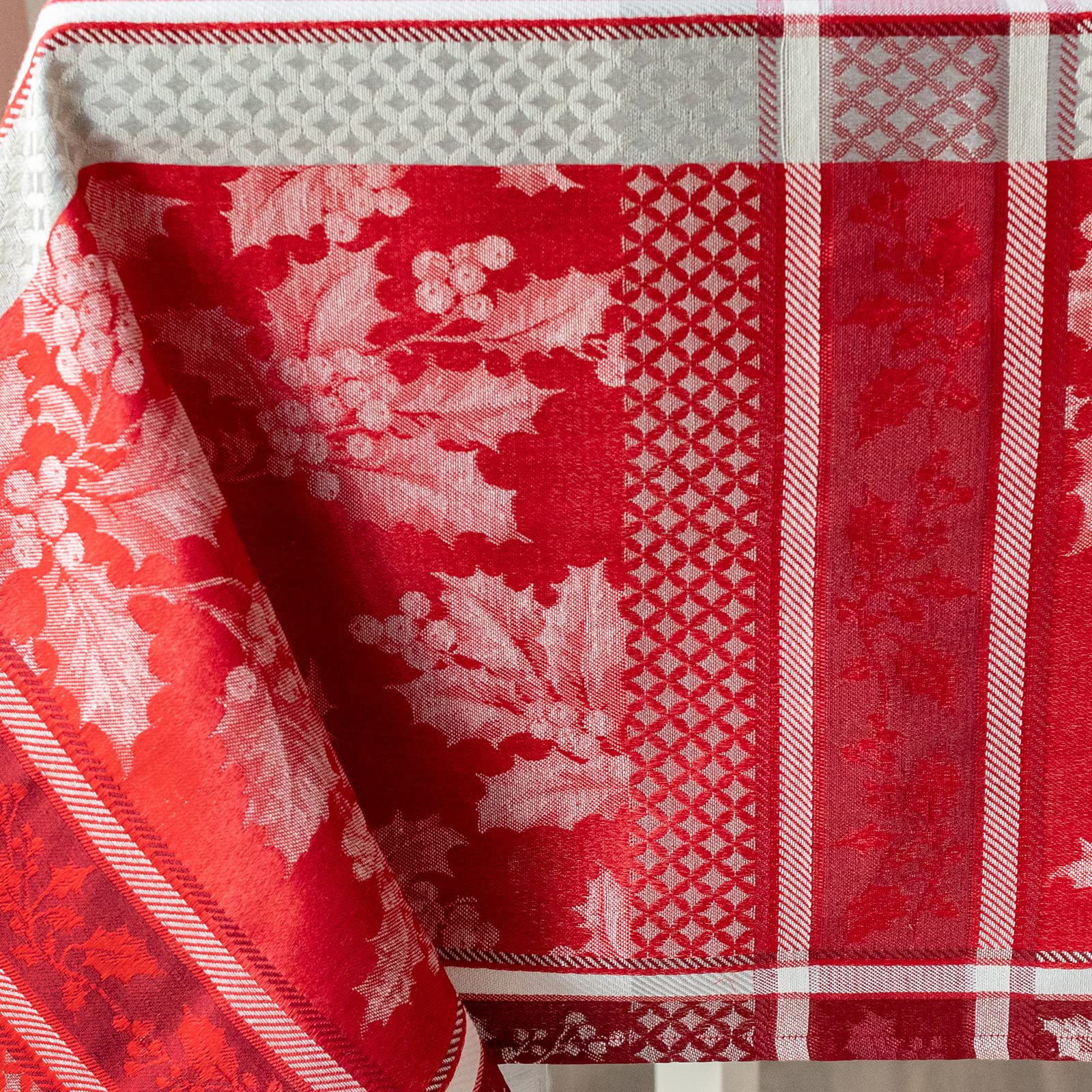 Tovaglia Natalizia Violet Linen – Righe Jacquard, 152x213 Cm, Rossa, Poliestere, 6-8 Posti - 3