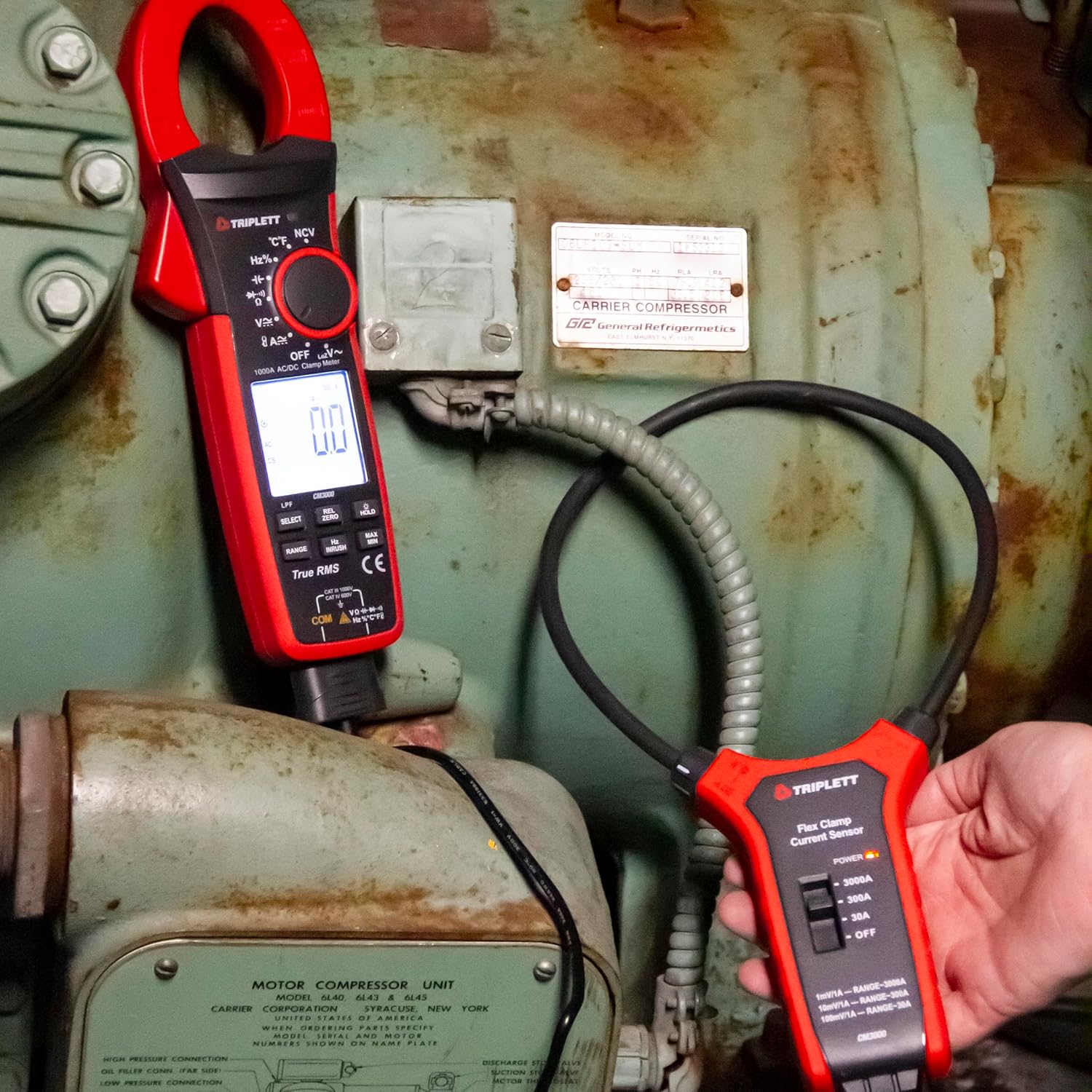 Triplett CM3000 True RMS 1000A AC/DC Clamp with 3000A AC Flex Clamp