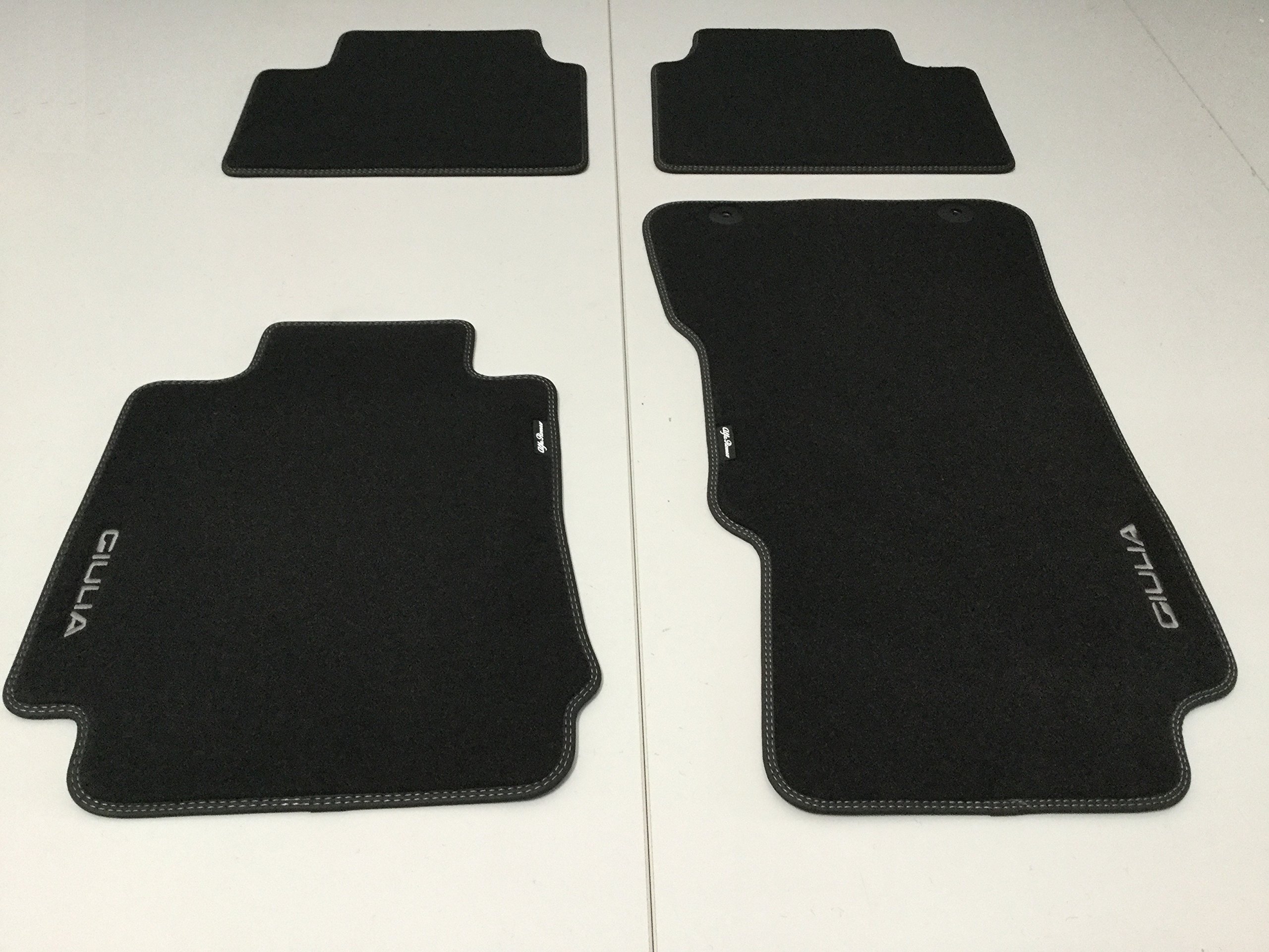 FCA 50903627 Floor Mats Velour Carpet Set Original Version AWD 4 x  