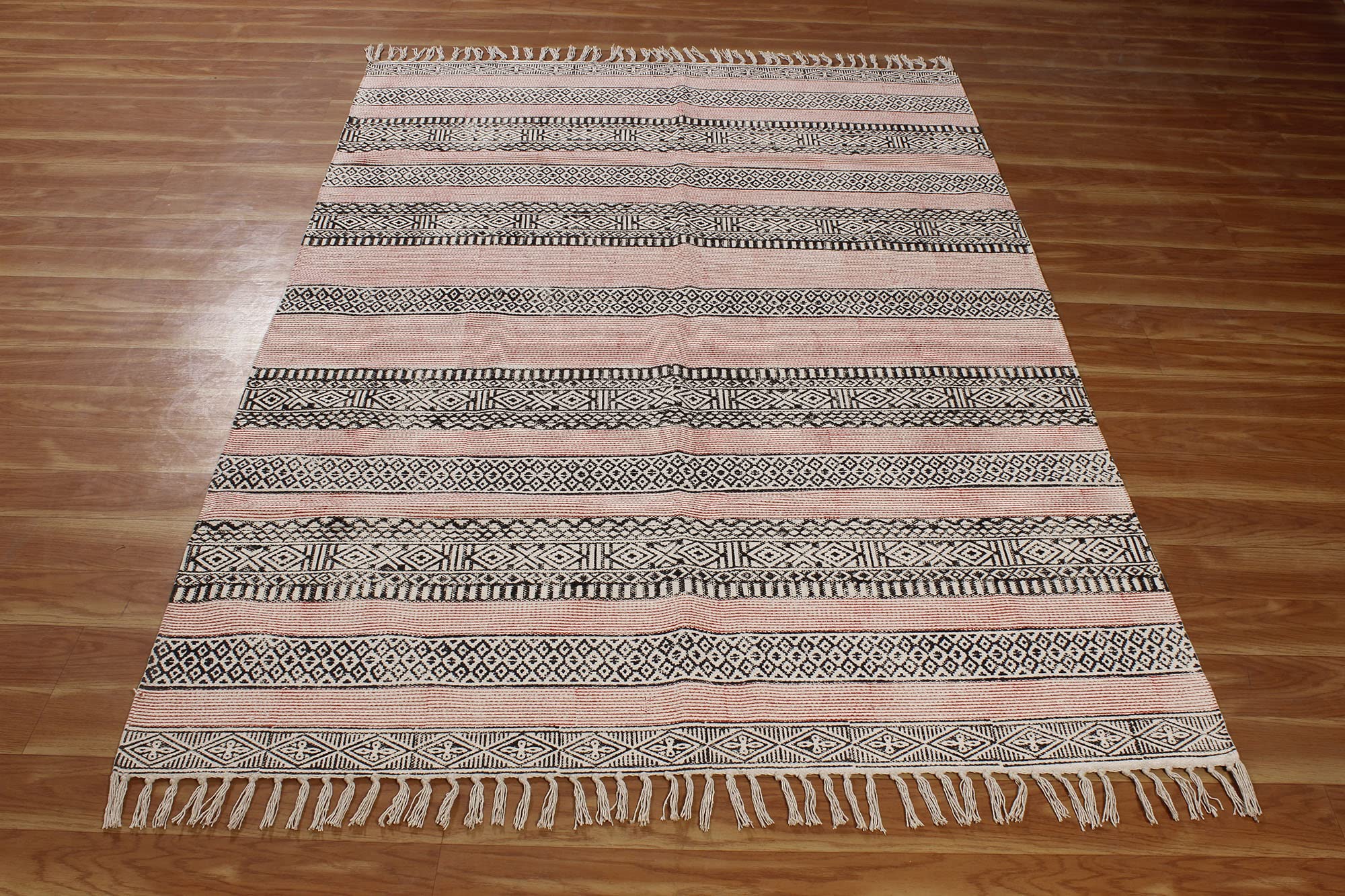 590364_7